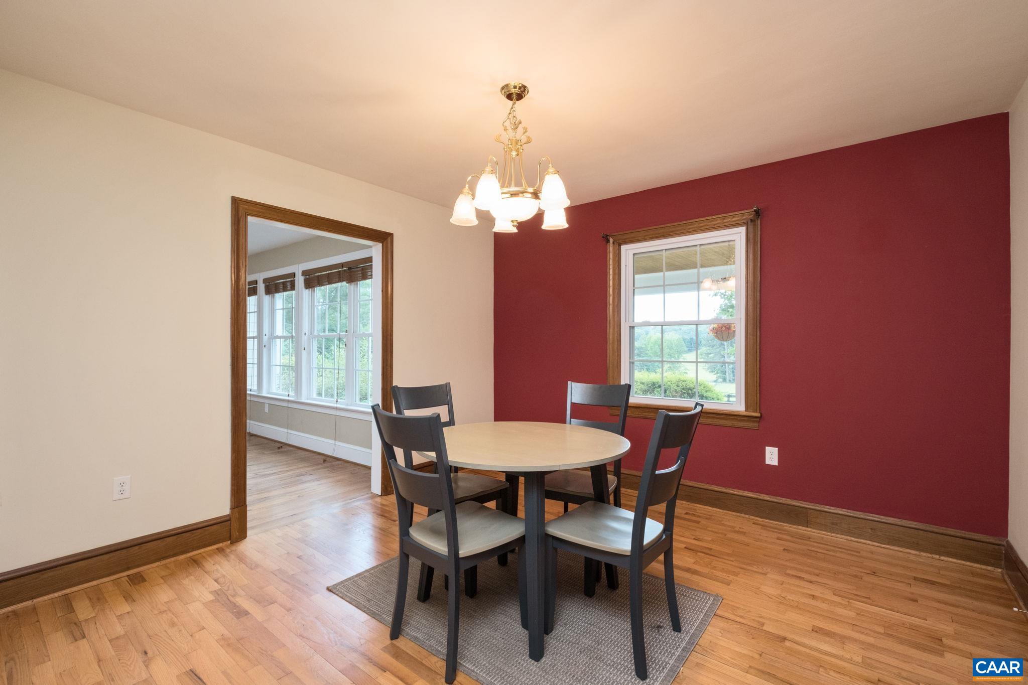 295 FAIRGROUND RD