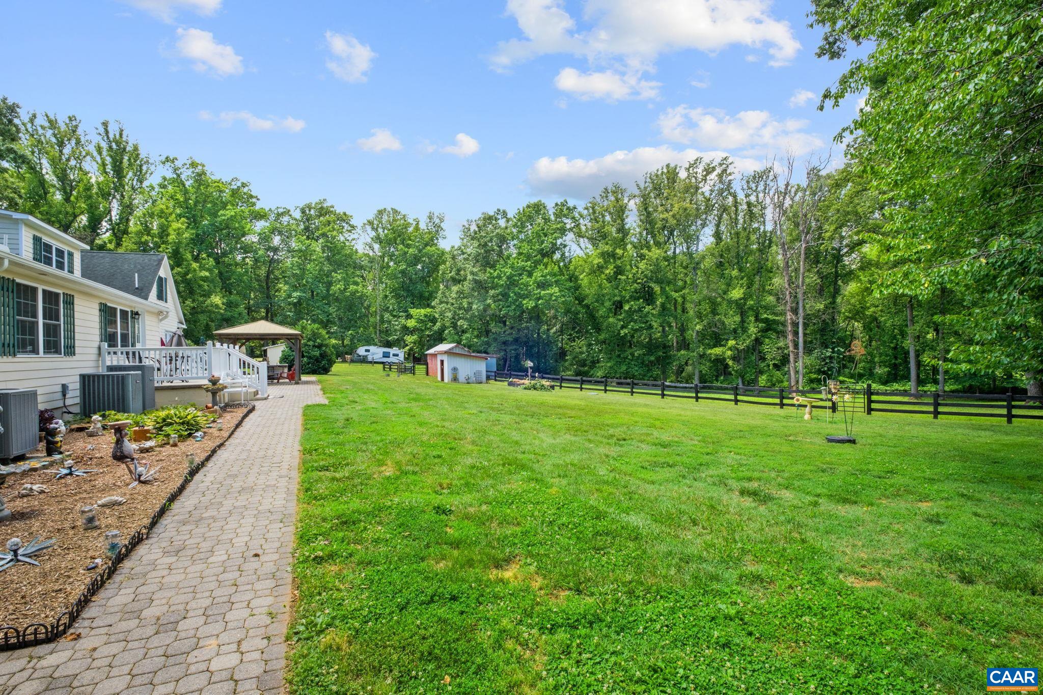 295 FAIRGROUND RD