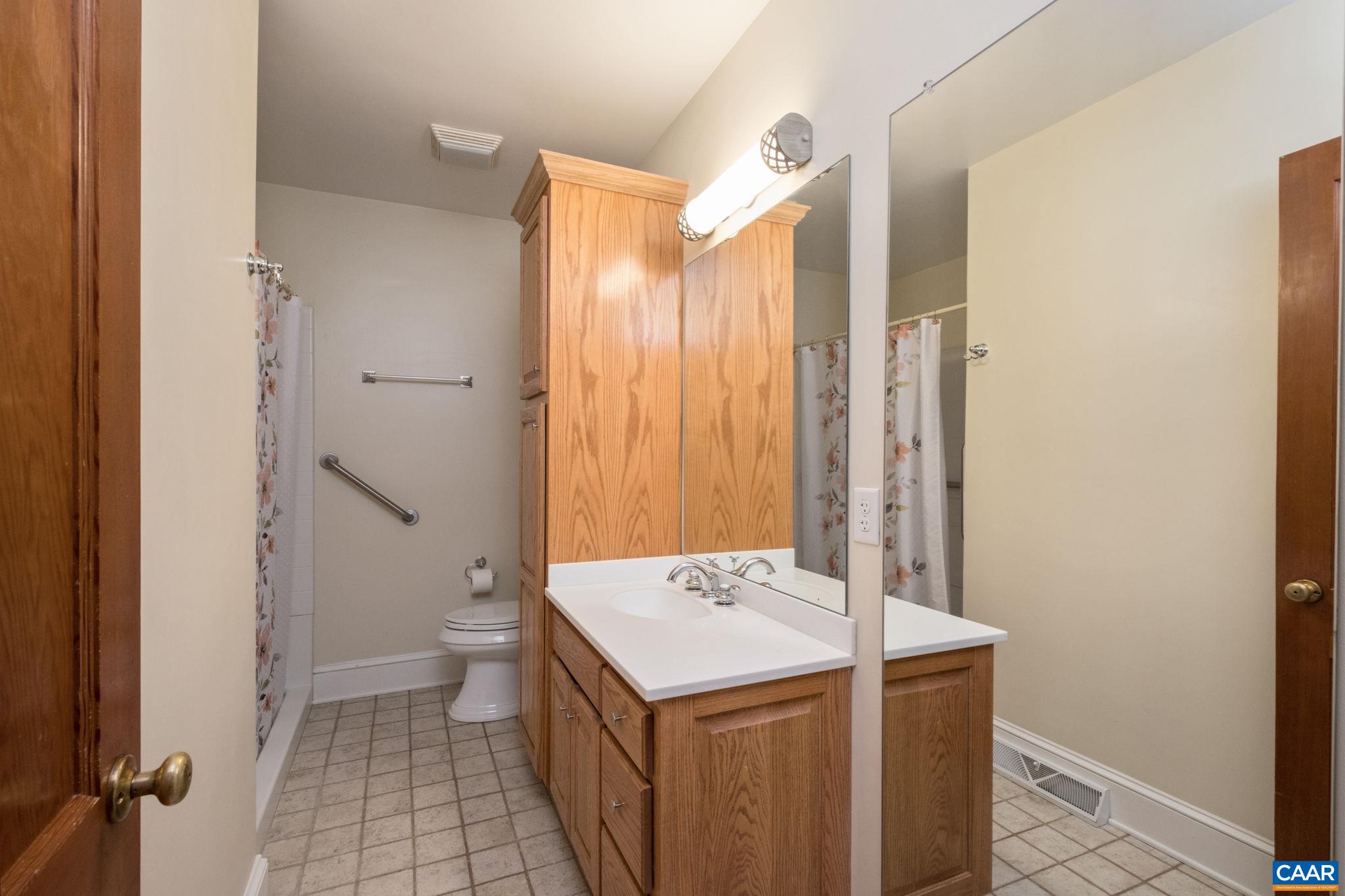 295 FAIRGROUND RD
