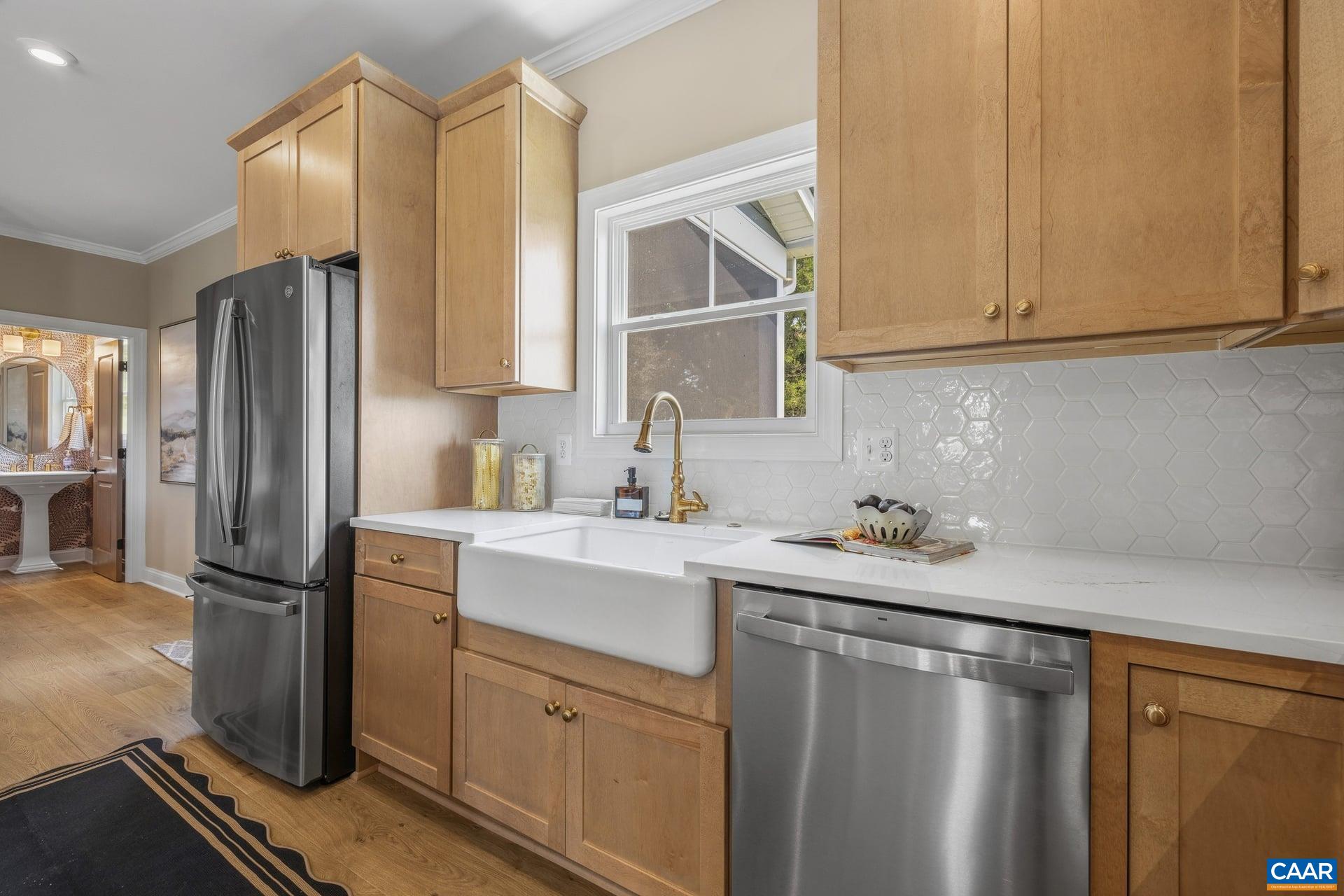 35B BETHUNE ST