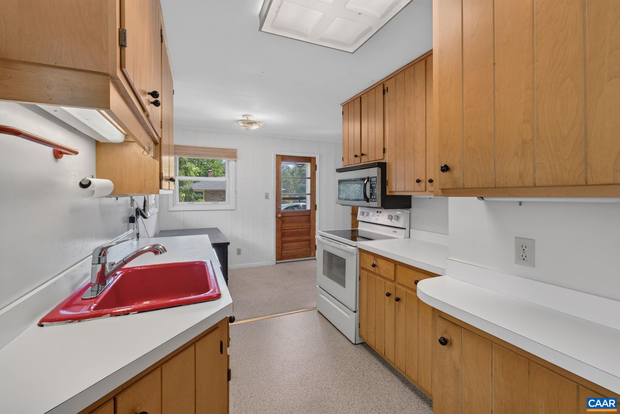 117 BUCKINGHAM CIR
