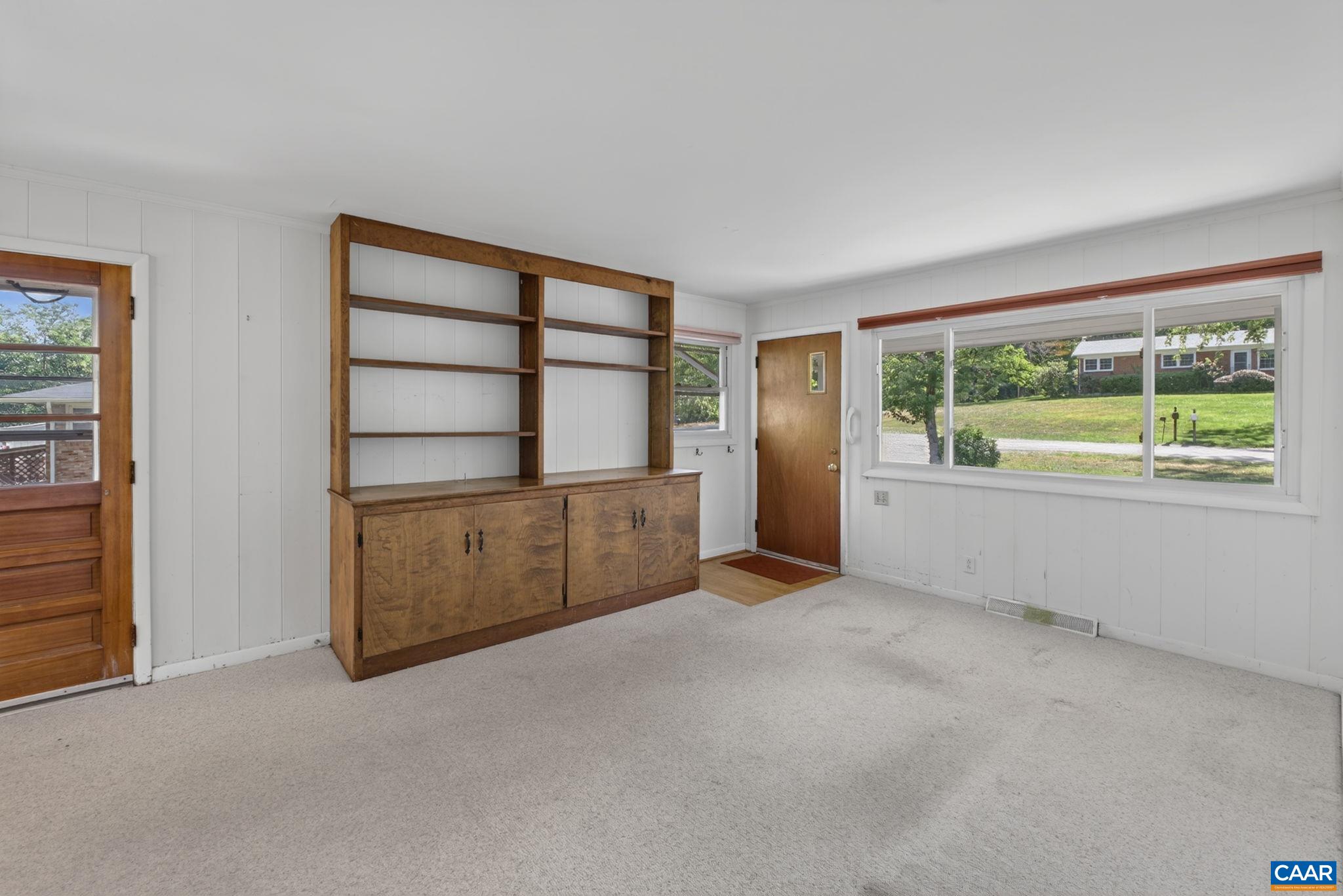 117 BUCKINGHAM CIR