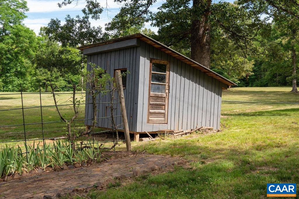 2830 PENNY LN