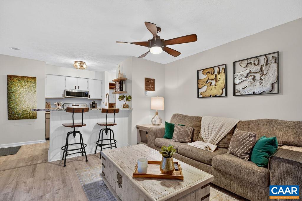 2246 TANNERS RIDGE CONDOS