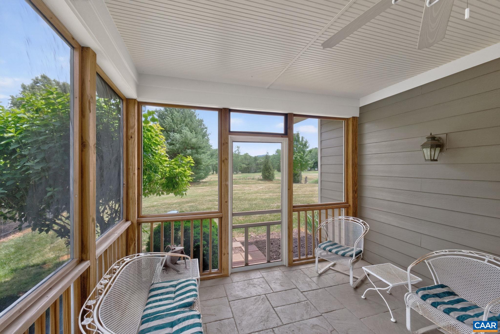 85 ROSEWOOD DR