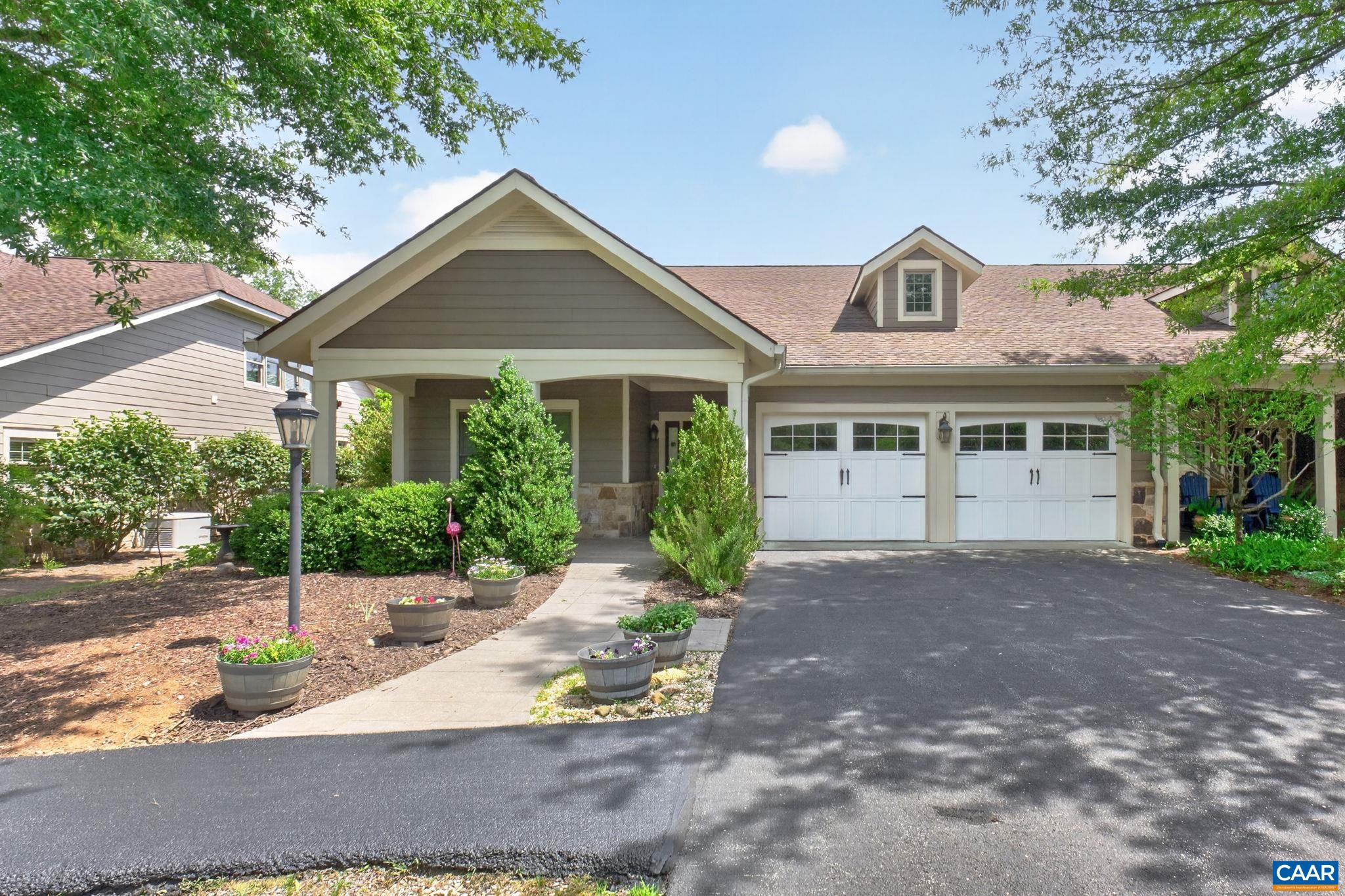 85 ROSEWOOD DR