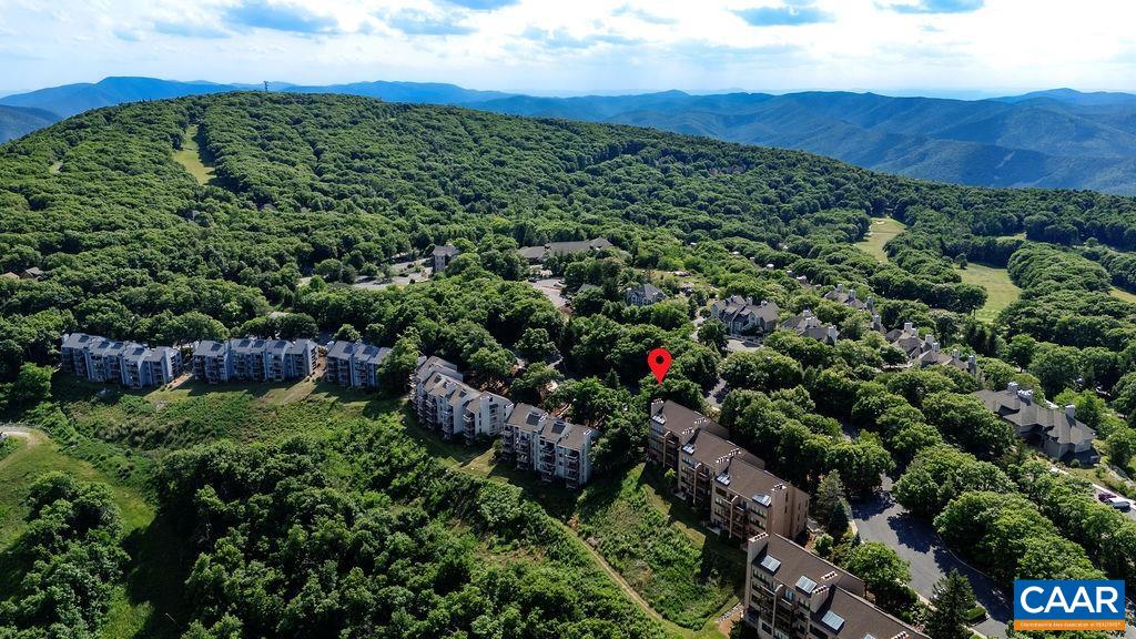 1501 CLIFFS CONDOS