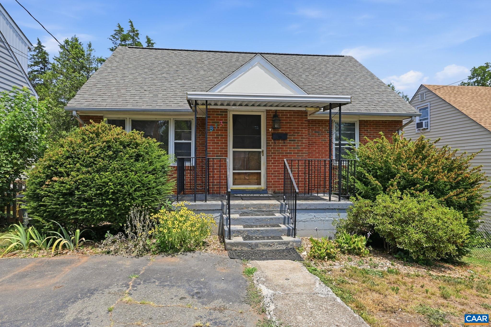 913 DRUID AVE