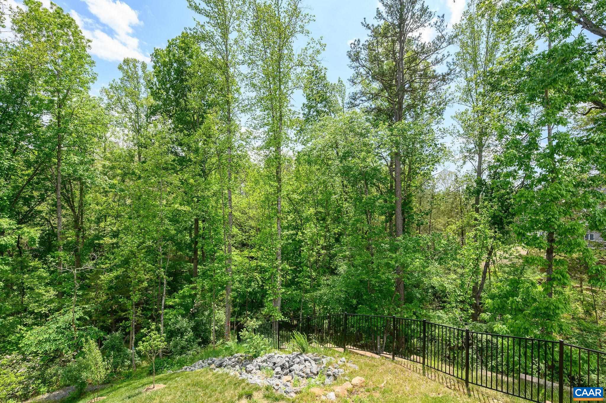 3332 CLIFFSTONE BLVD
