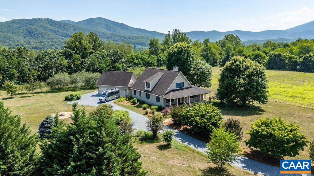 450 PHILLIPS LN