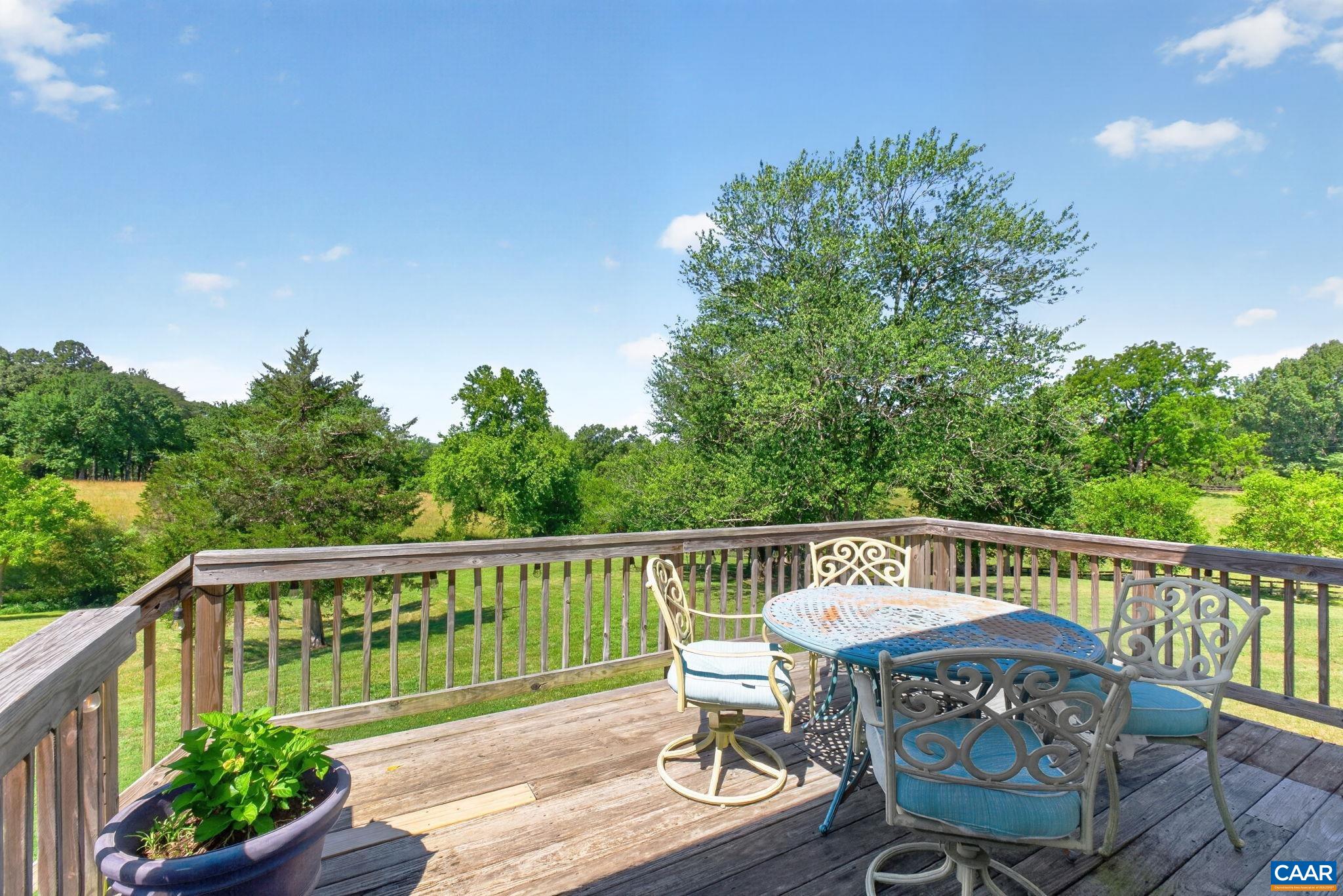 631 BUCK MOUNTAIN RD