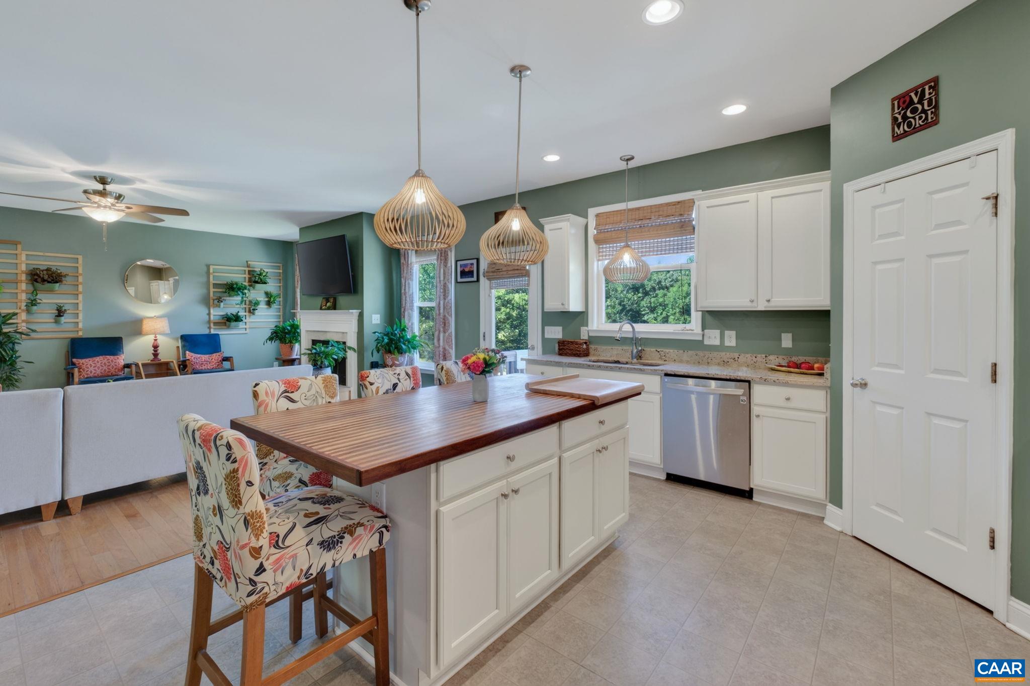 631 BUCK MOUNTAIN RD