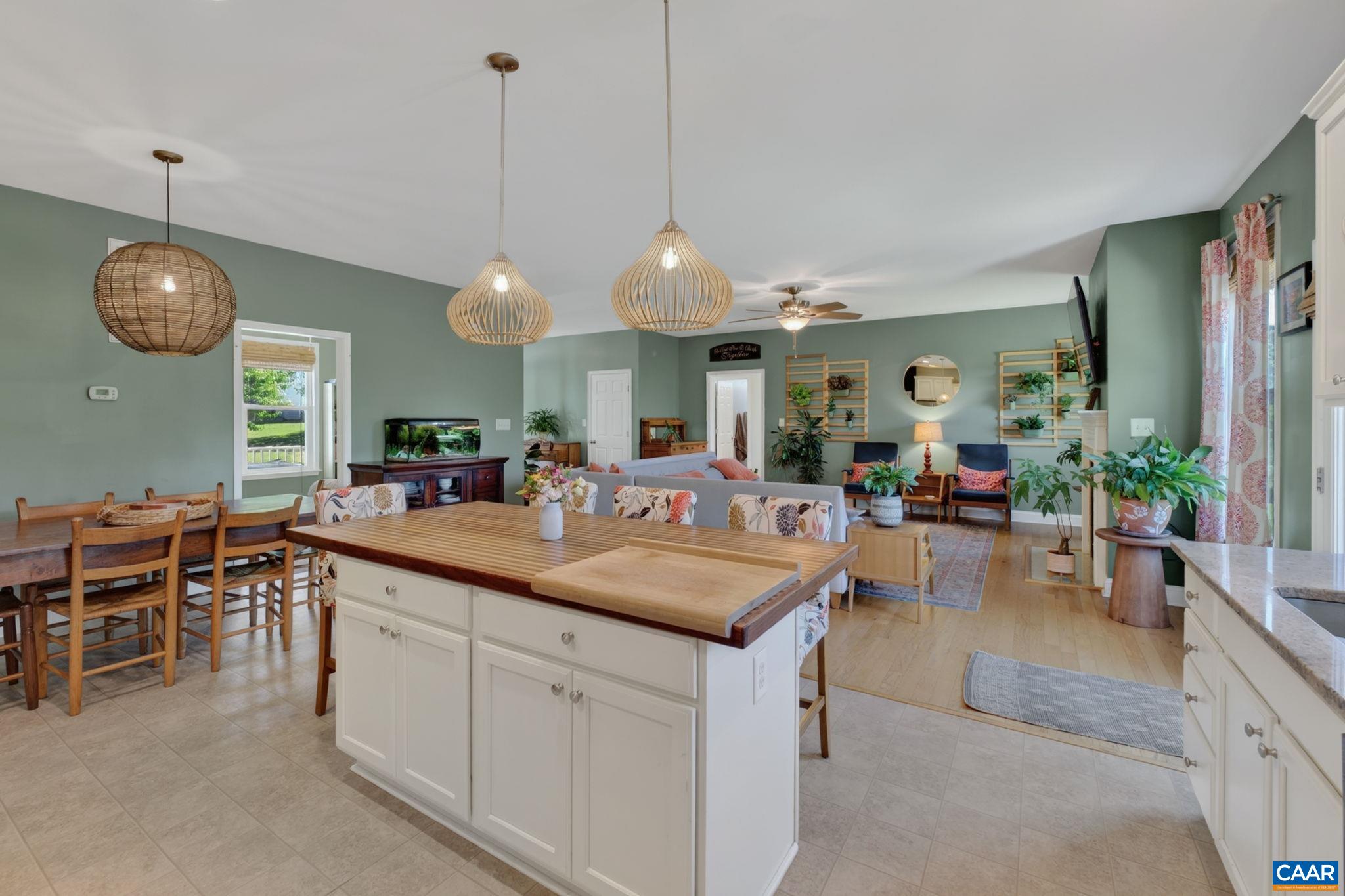 631 BUCK MOUNTAIN RD