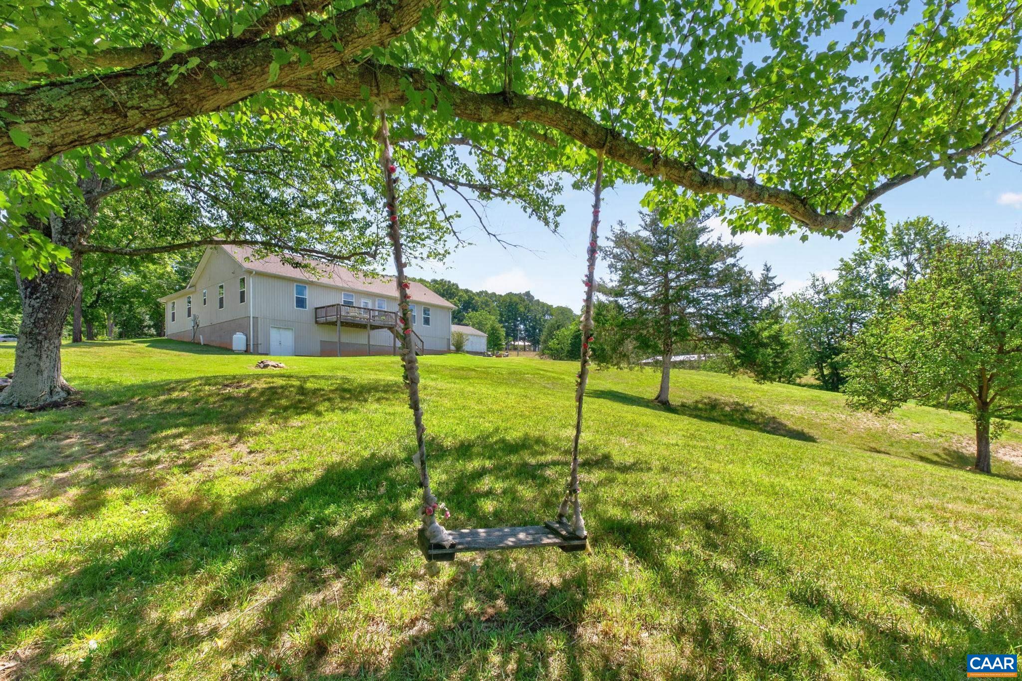 631 BUCK MOUNTAIN RD