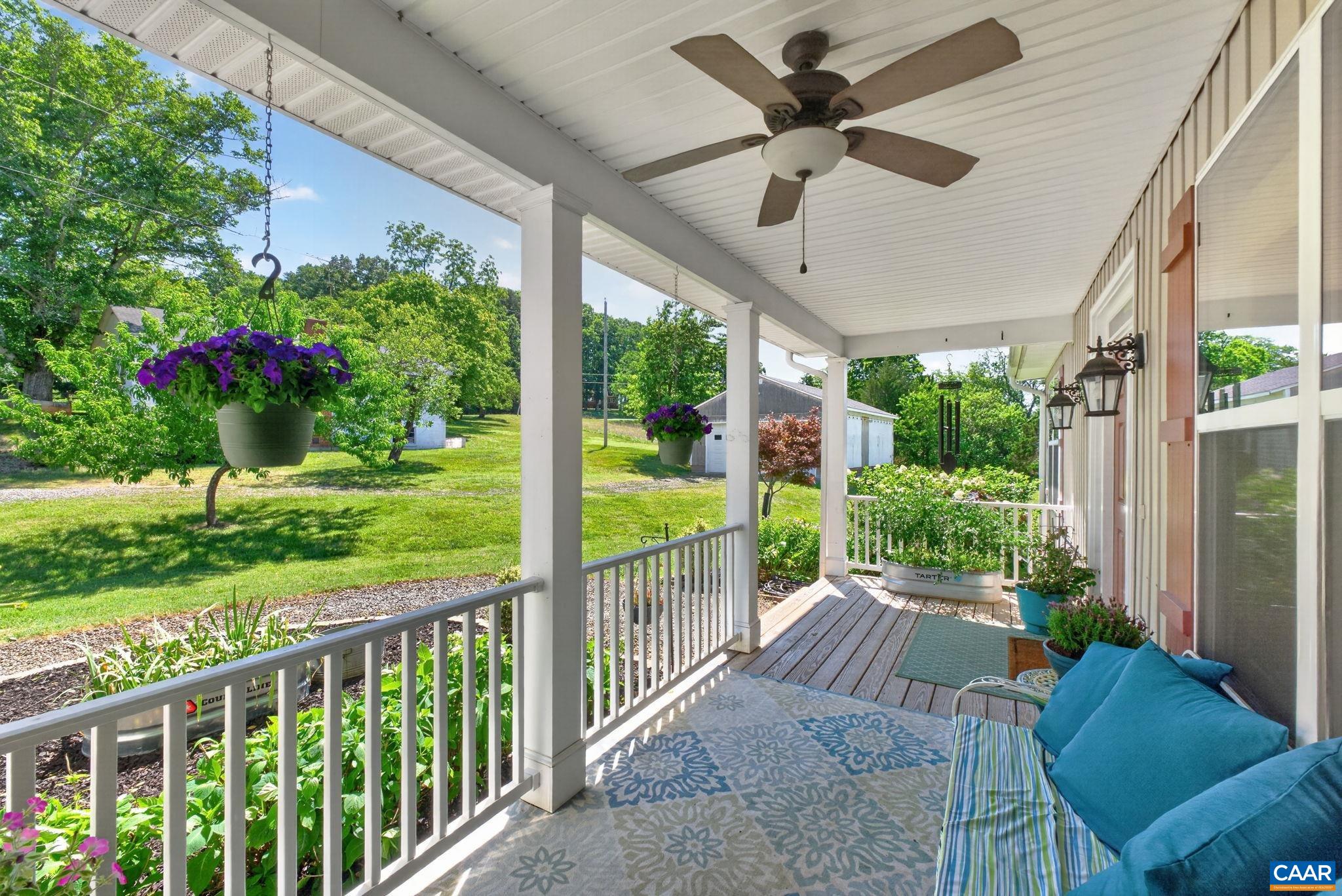 631 BUCK MOUNTAIN RD