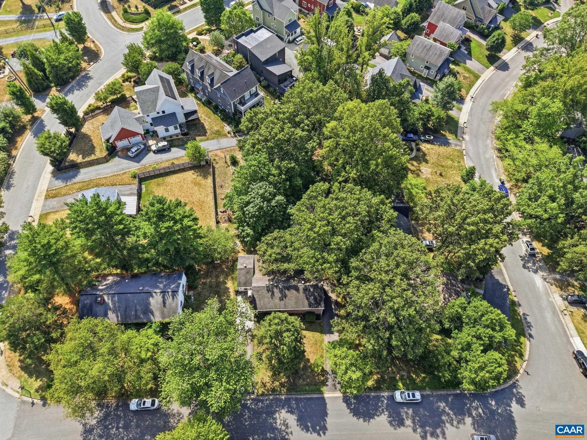 539 WOODMONT DR