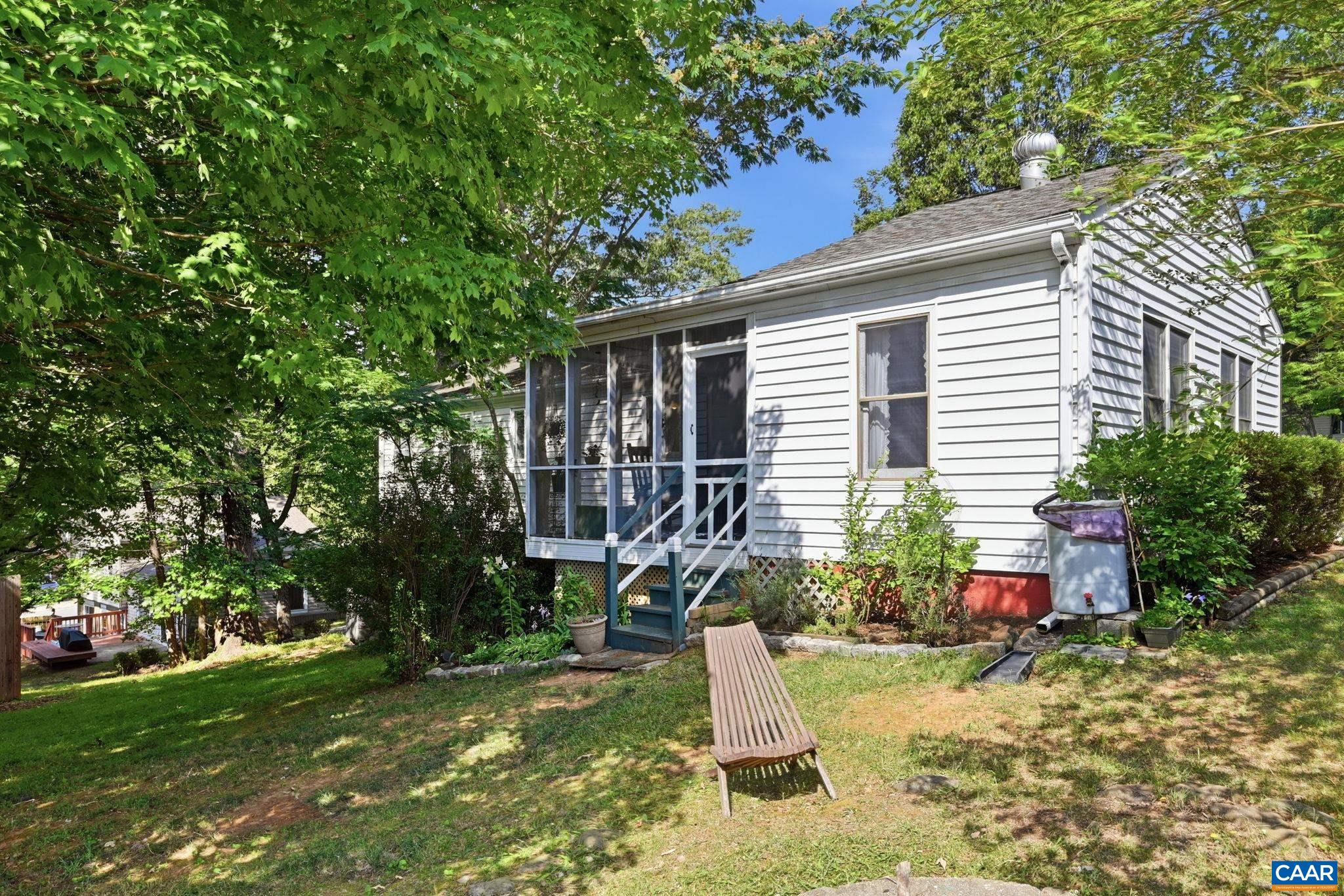 539 WOODMONT DR
