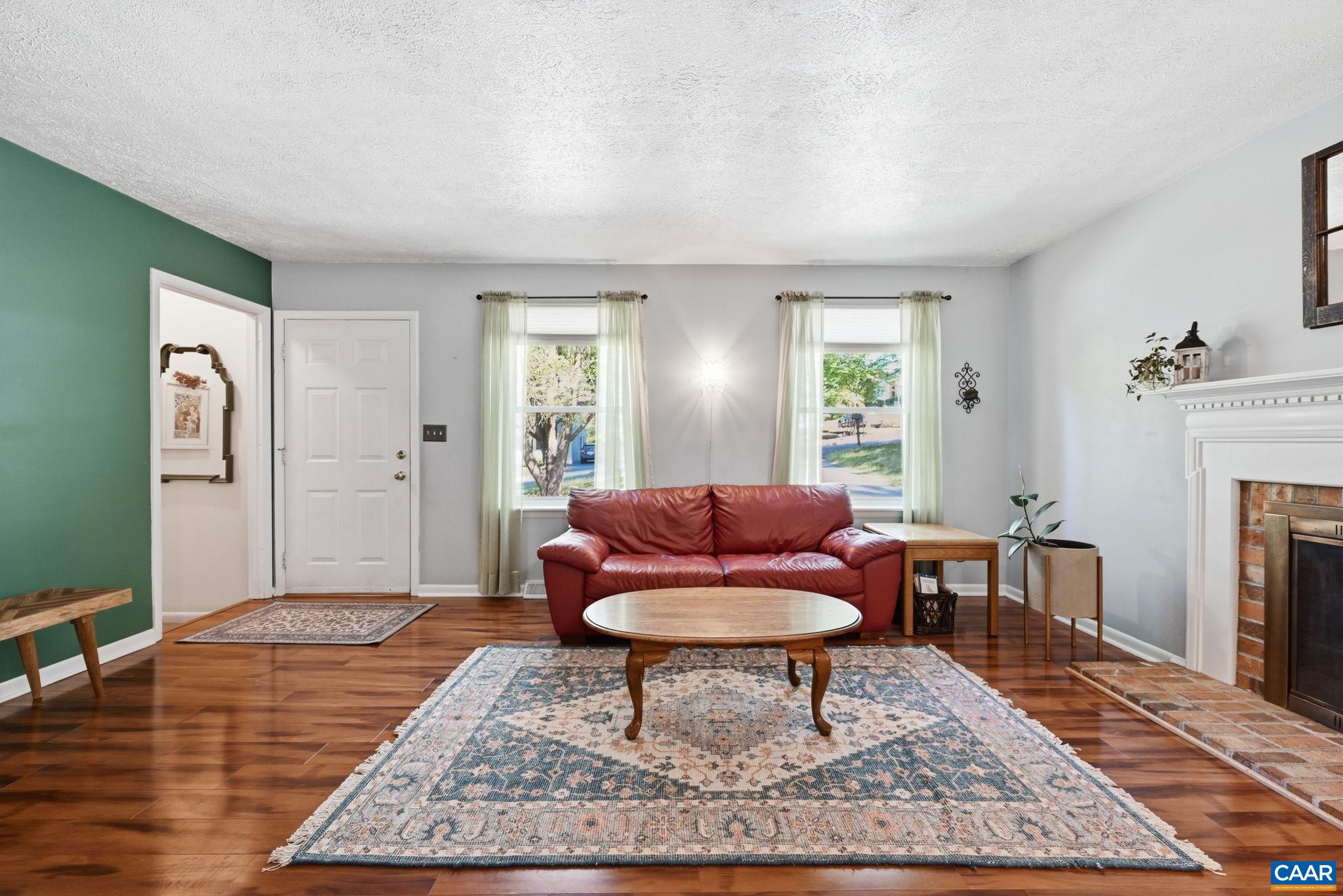 539 WOODMONT DR