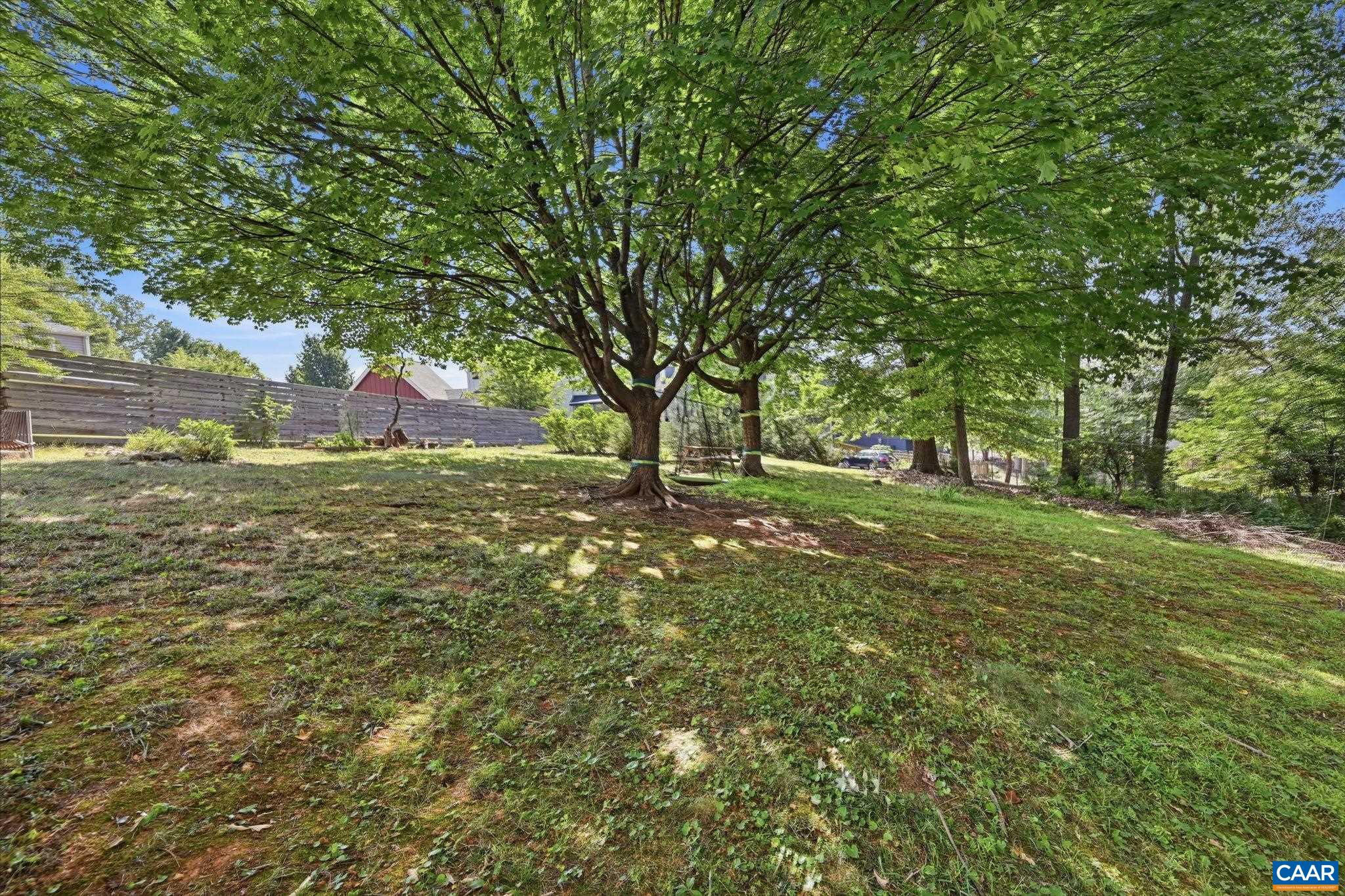 539 WOODMONT DR
