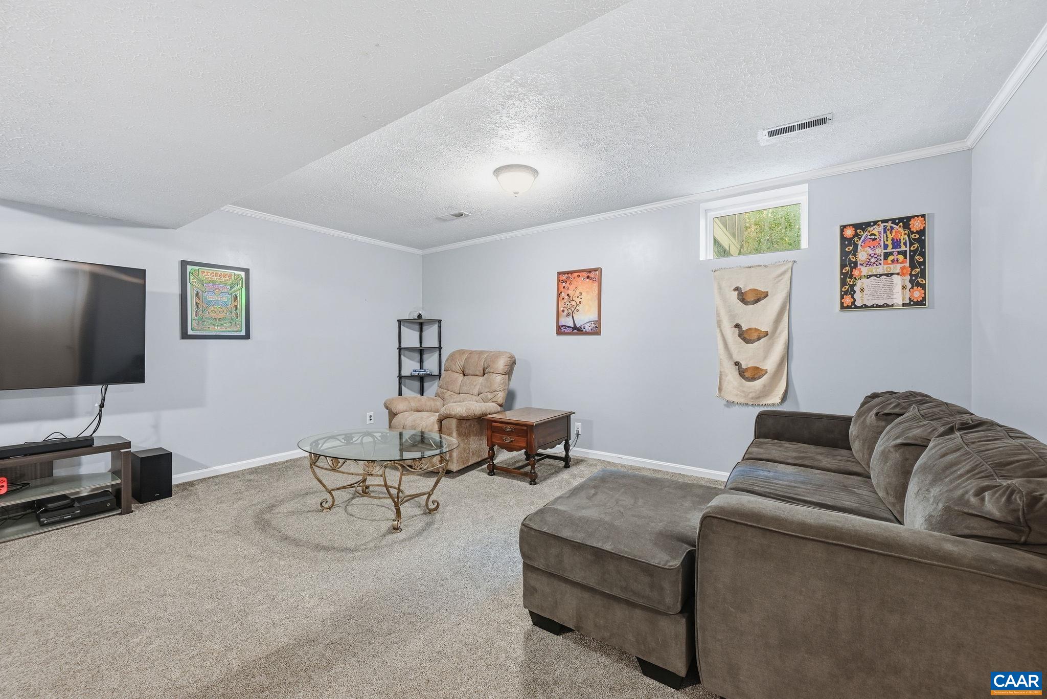 539 WOODMONT DR