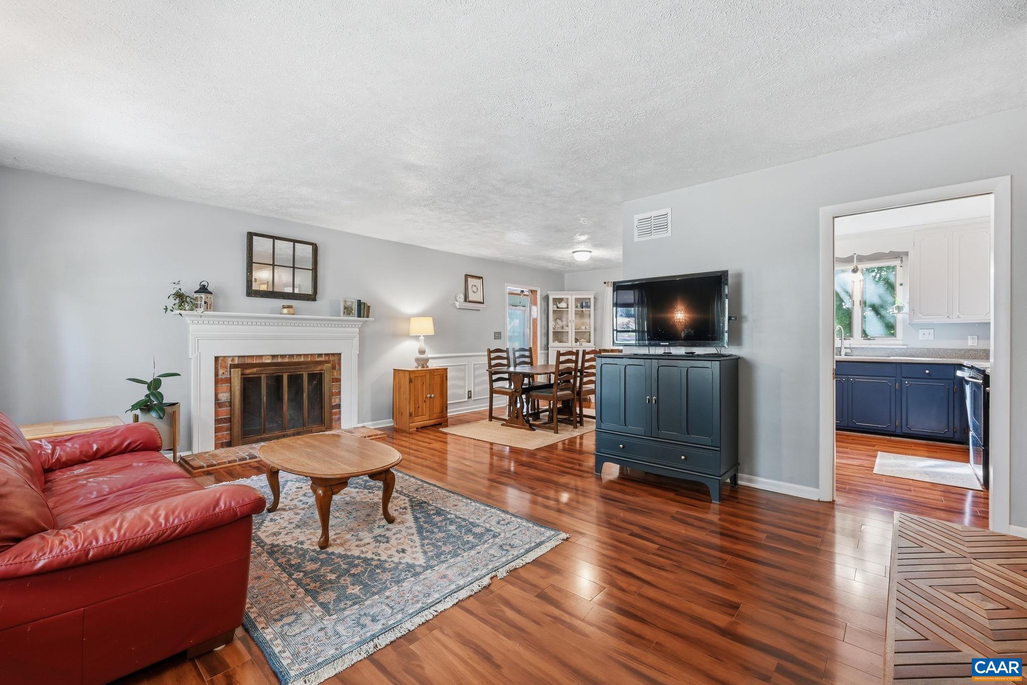 539 WOODMONT DR