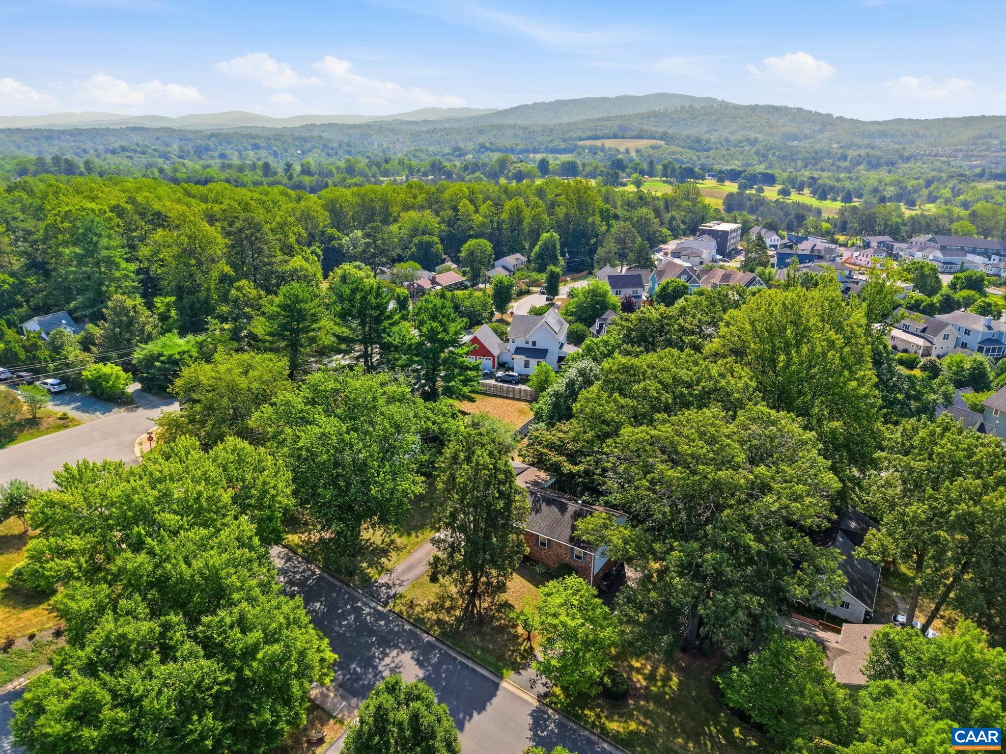 539 WOODMONT DR