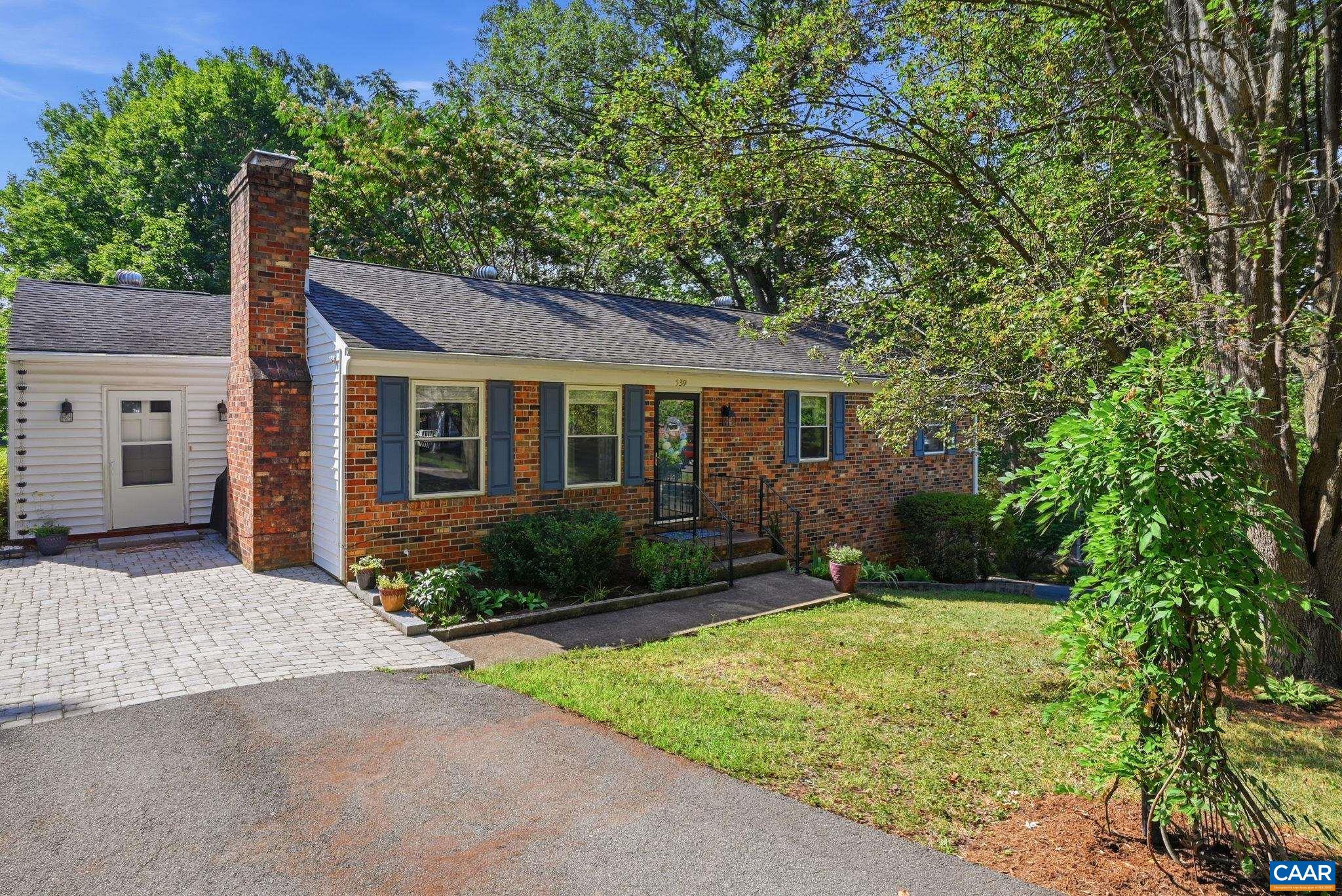 539 WOODMONT DR