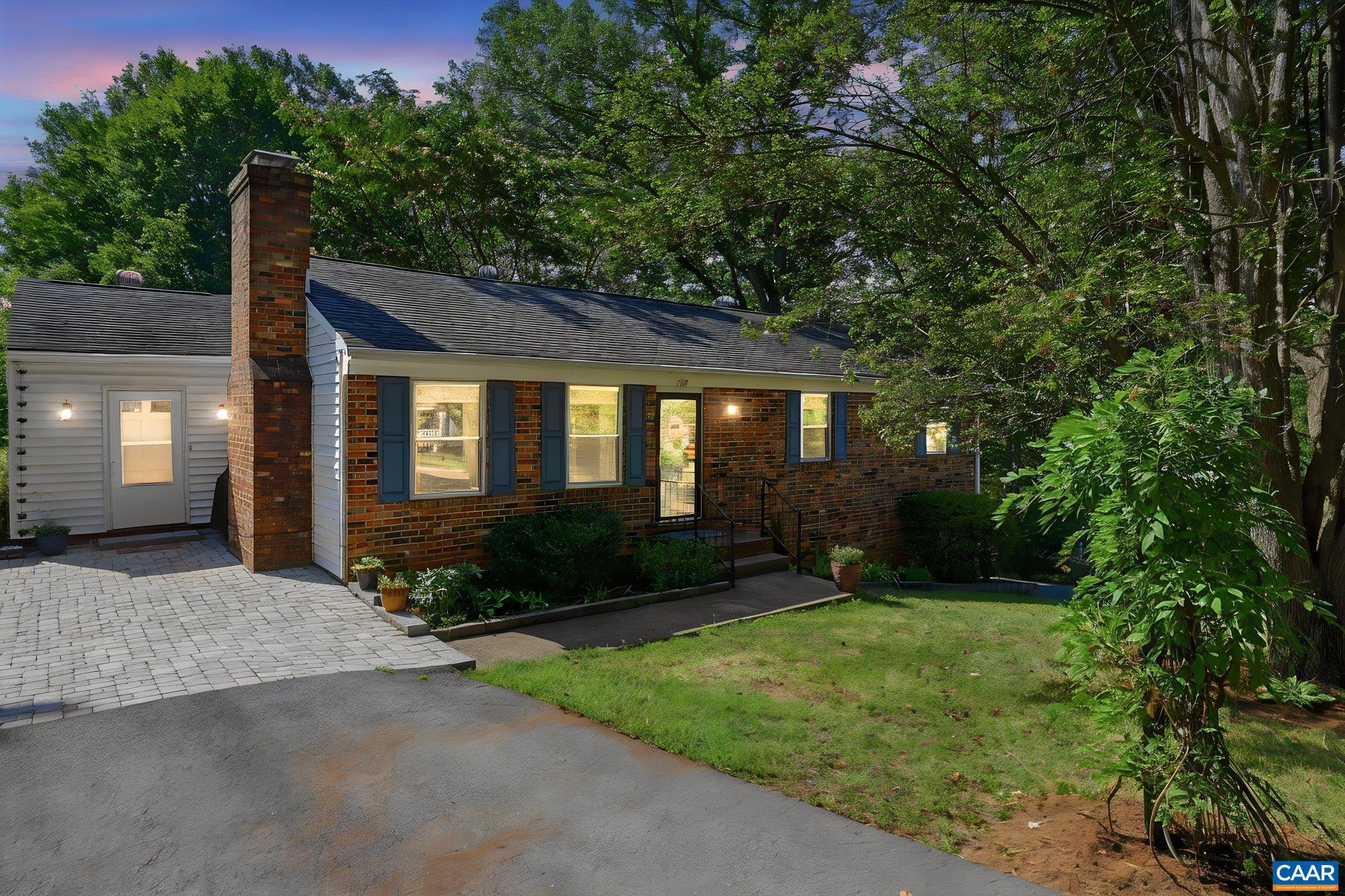 539 WOODMONT DR