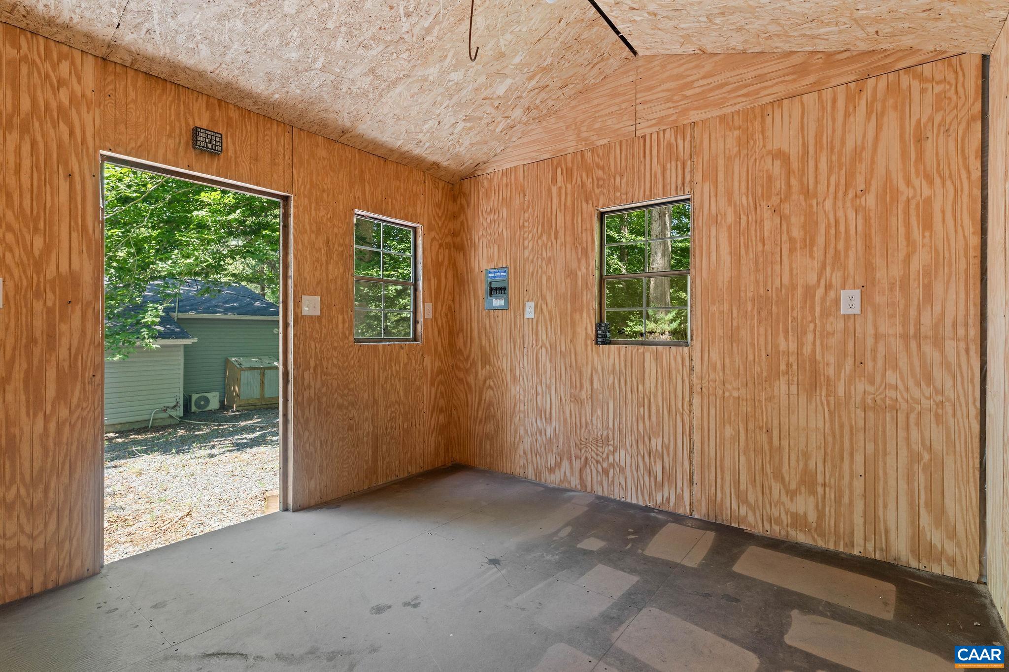 2257 COLUMBIA RD