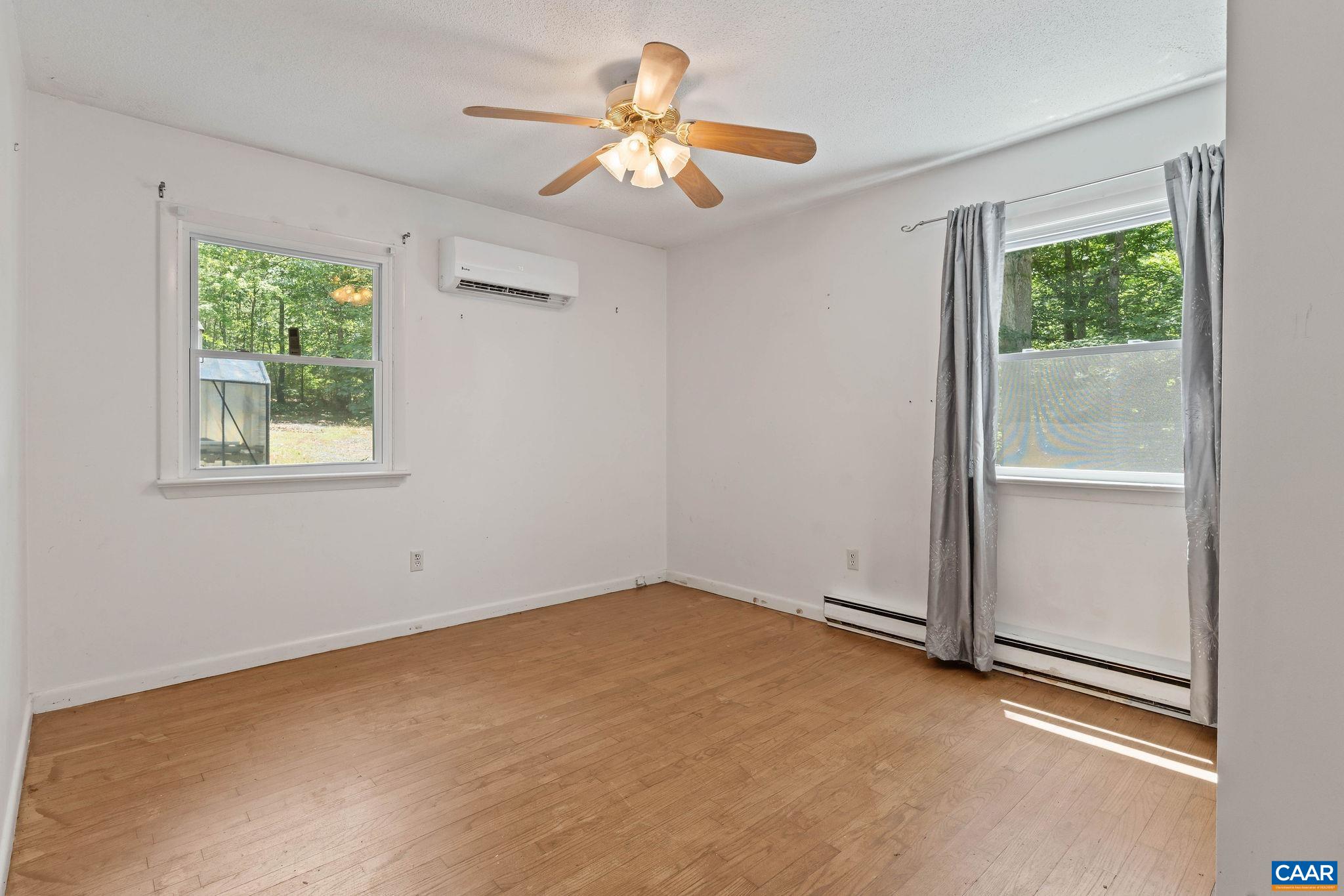 2257 COLUMBIA RD