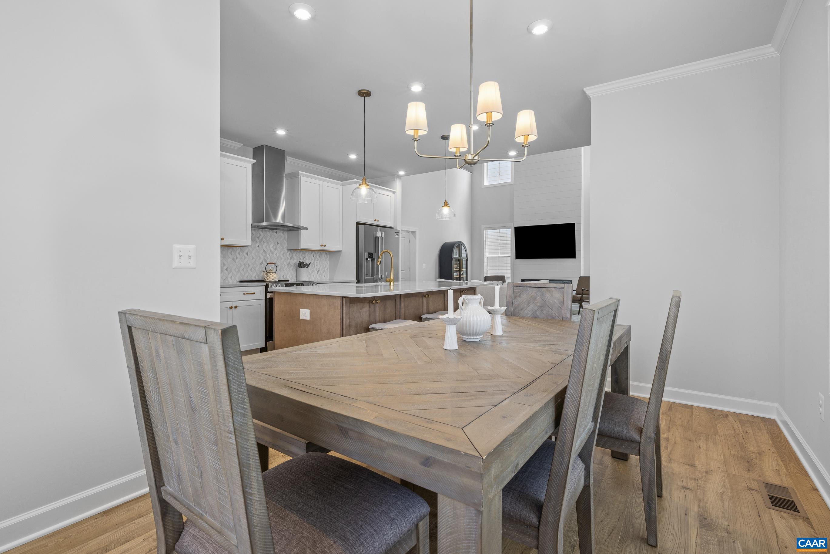 3223 THICKET RUN DR