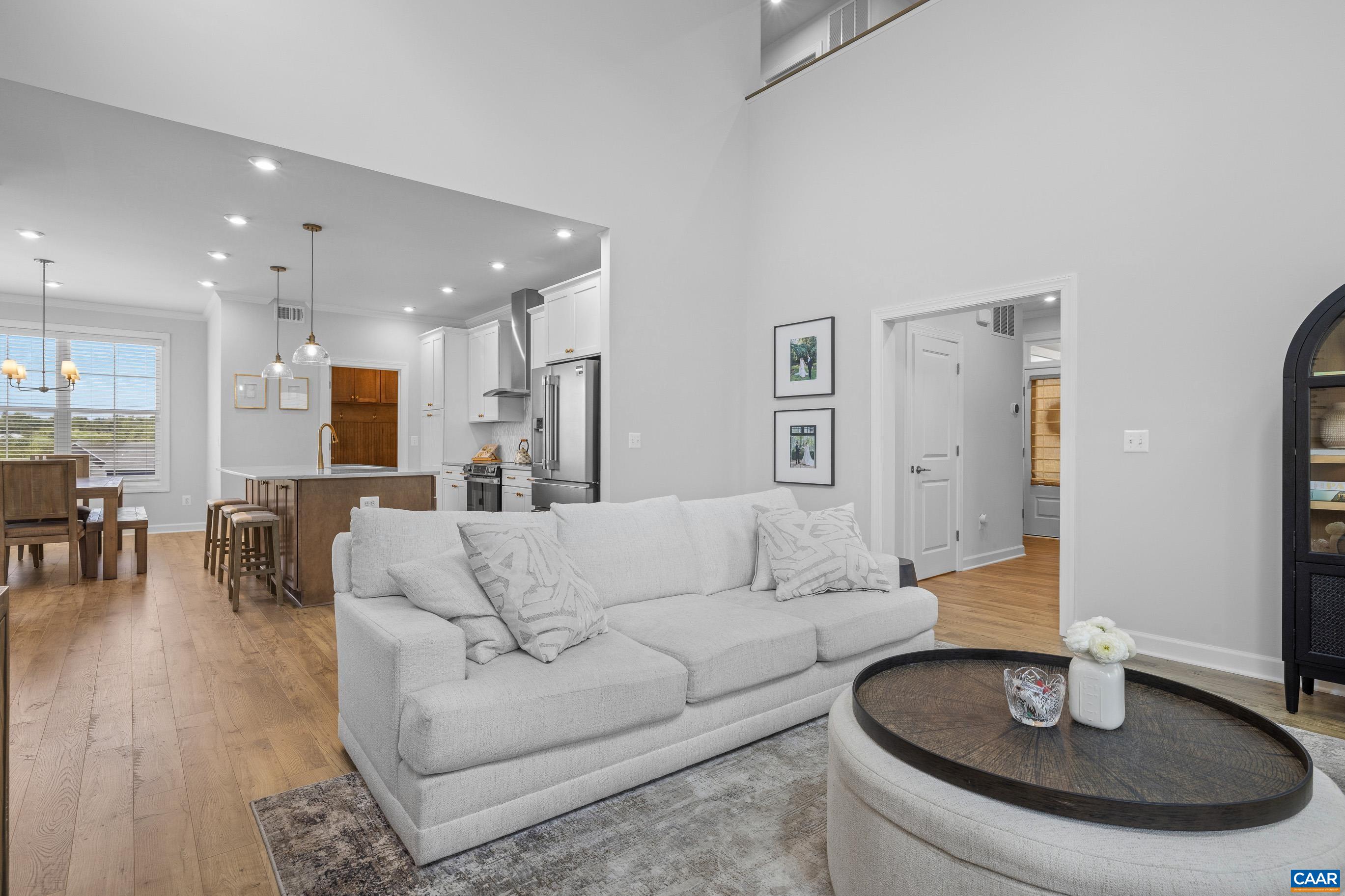3223 THICKET RUN DR