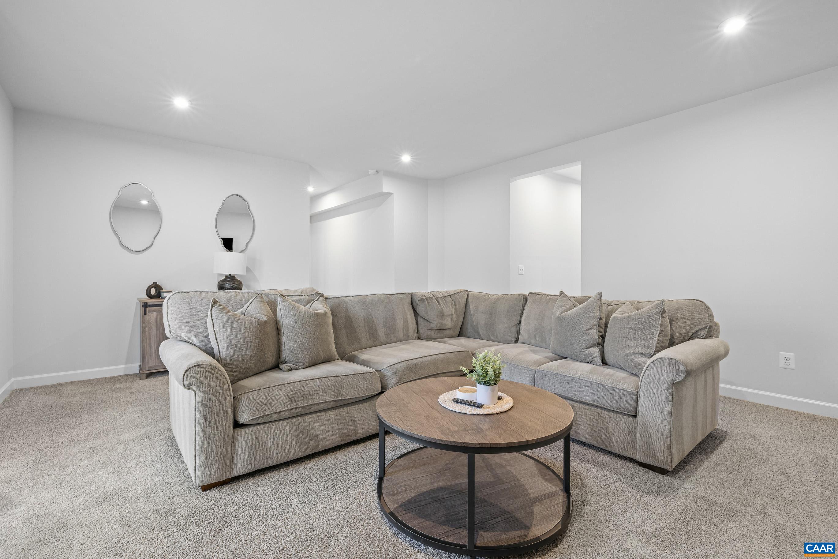 3223 THICKET RUN DR