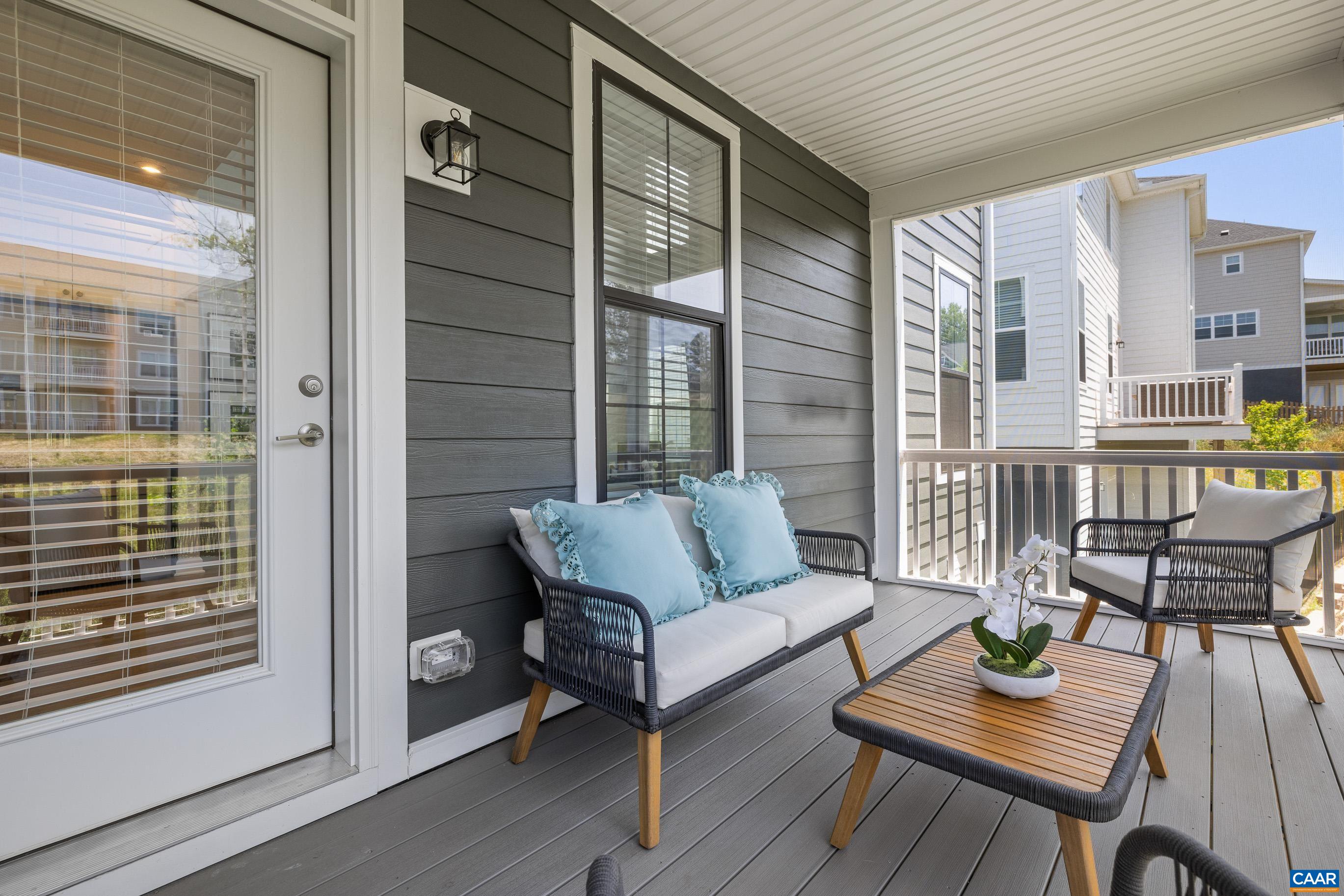 3223 THICKET RUN DR