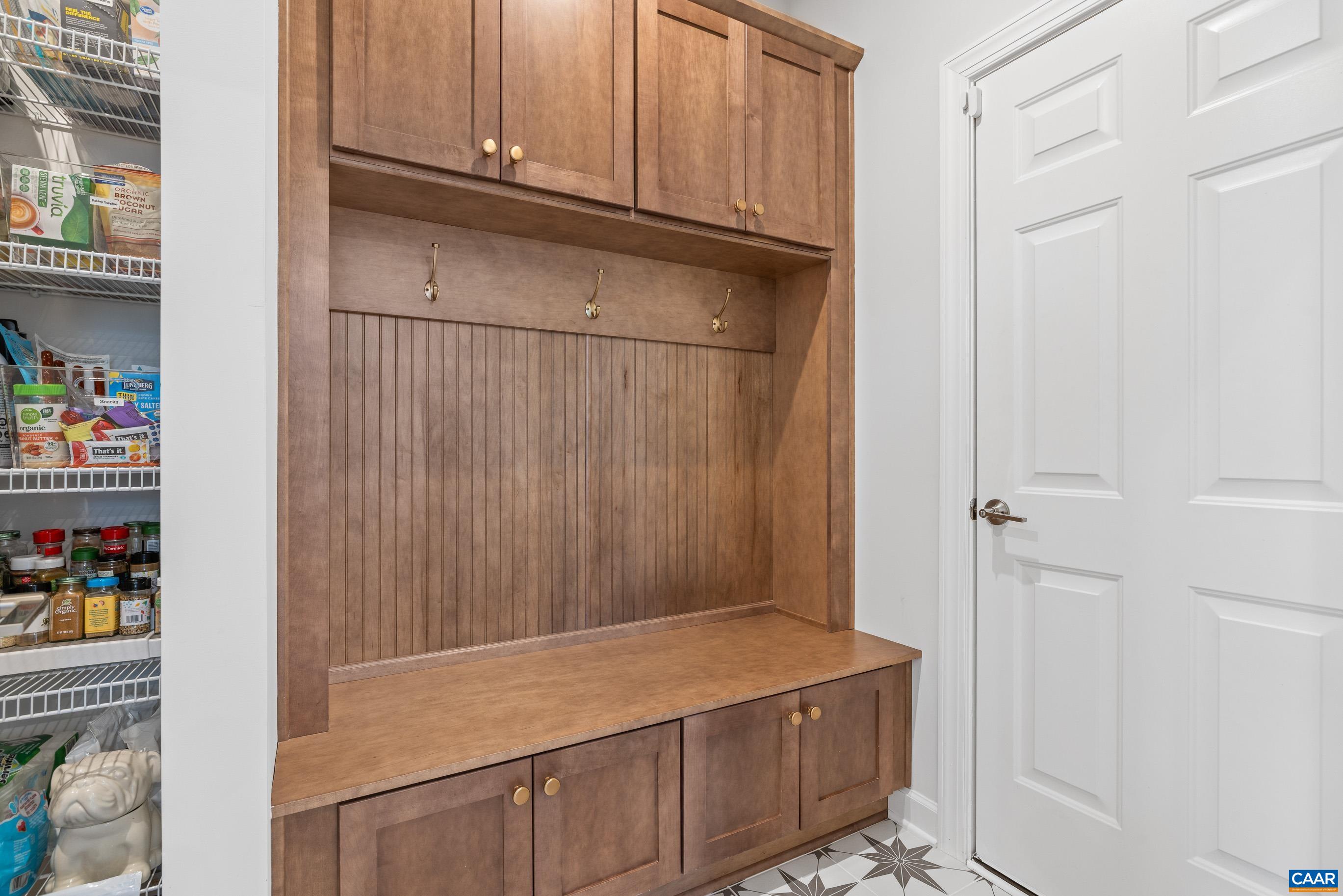 3223 THICKET RUN DR