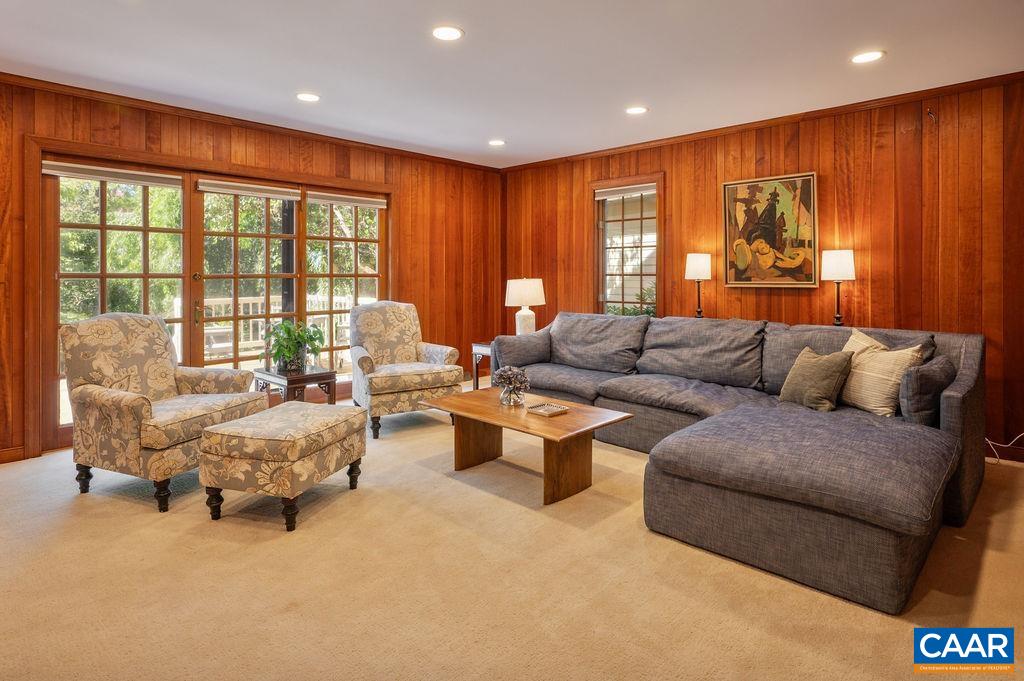 2230 ROCKY RUN