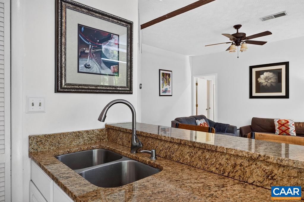 730 LAURELWOOD CONDOS