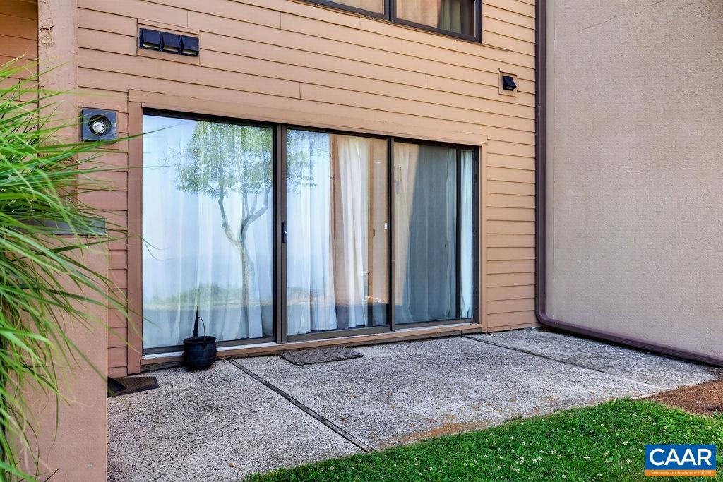 1505 CLIFFS CONDOS