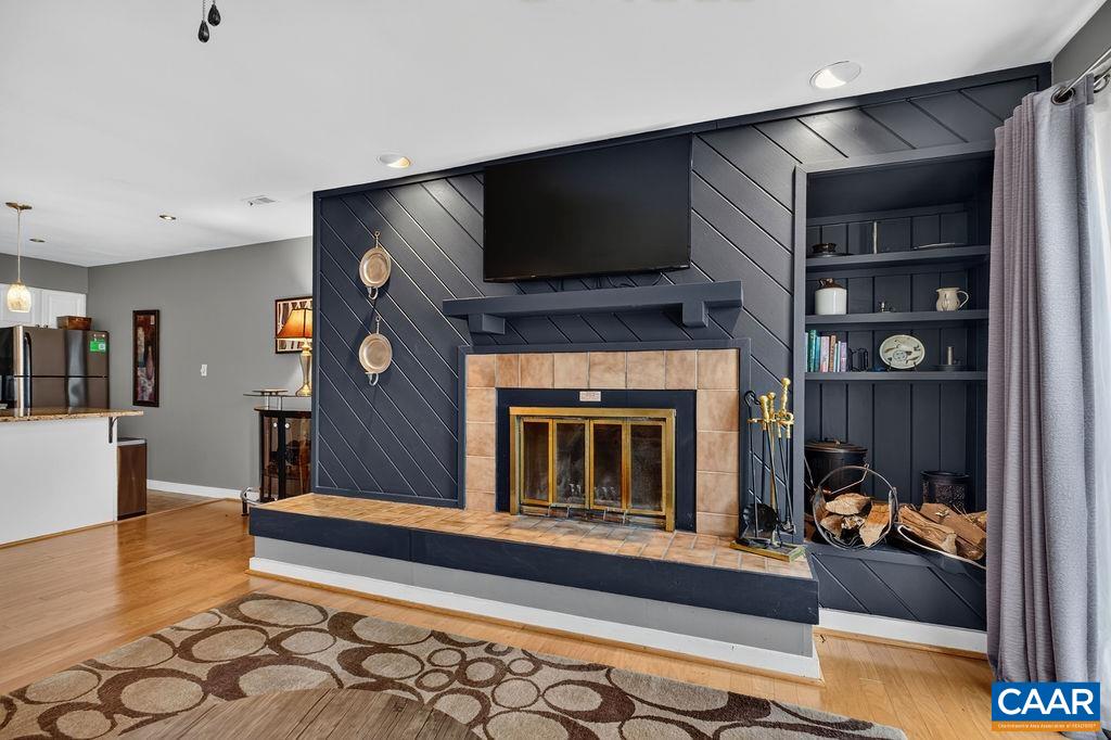 1505 CLIFFS CONDOS