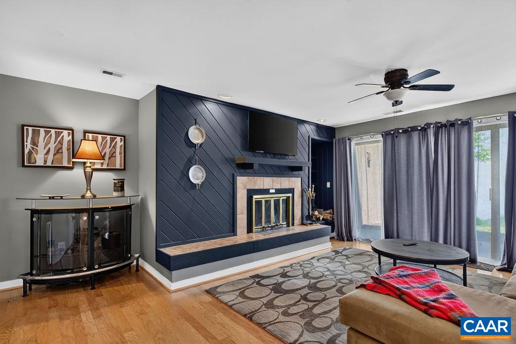 1505 CLIFFS CONDOS