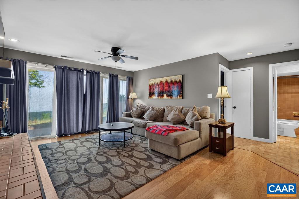 1505 CLIFFS CONDOS