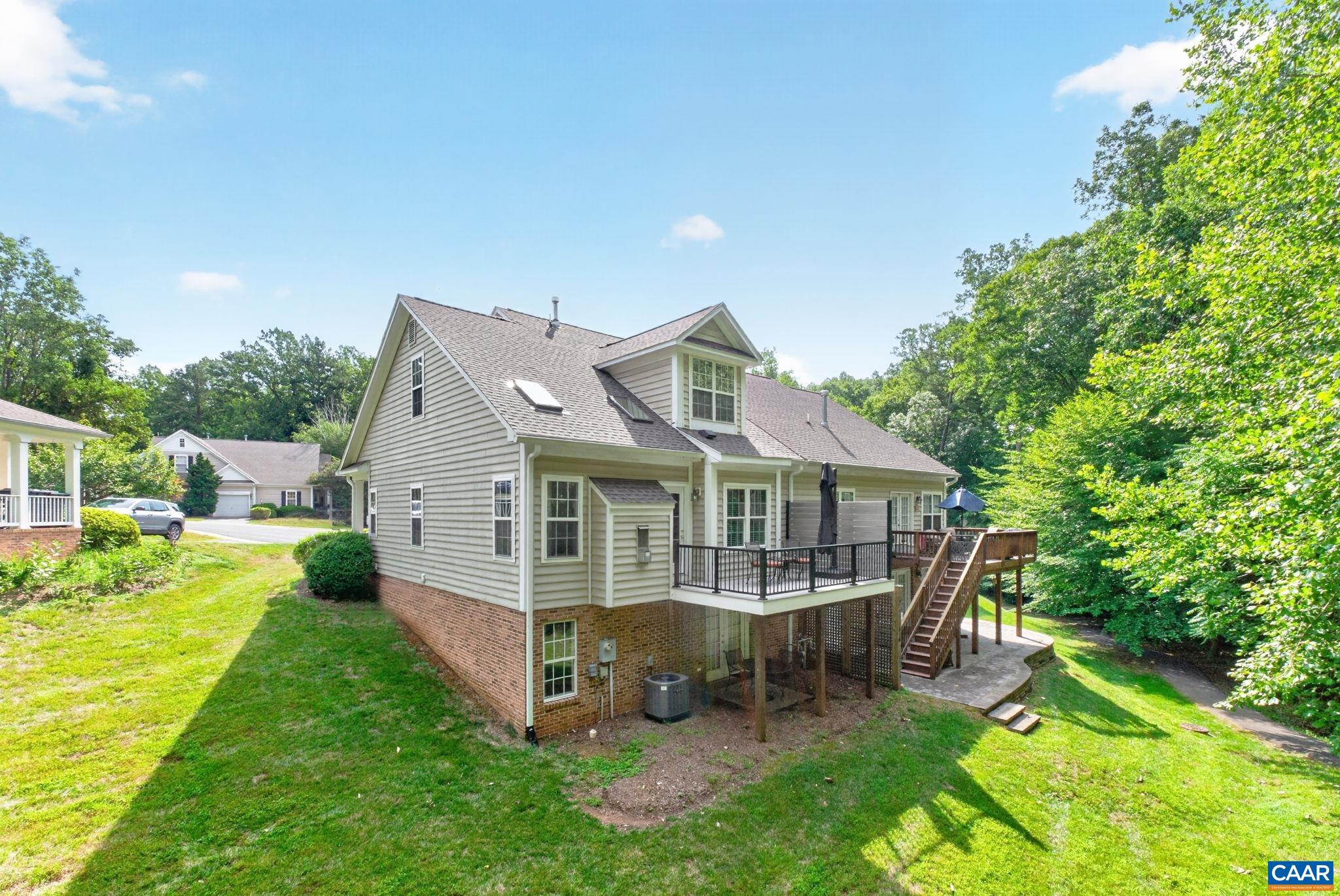 2590 RAVENSCROFT WAY