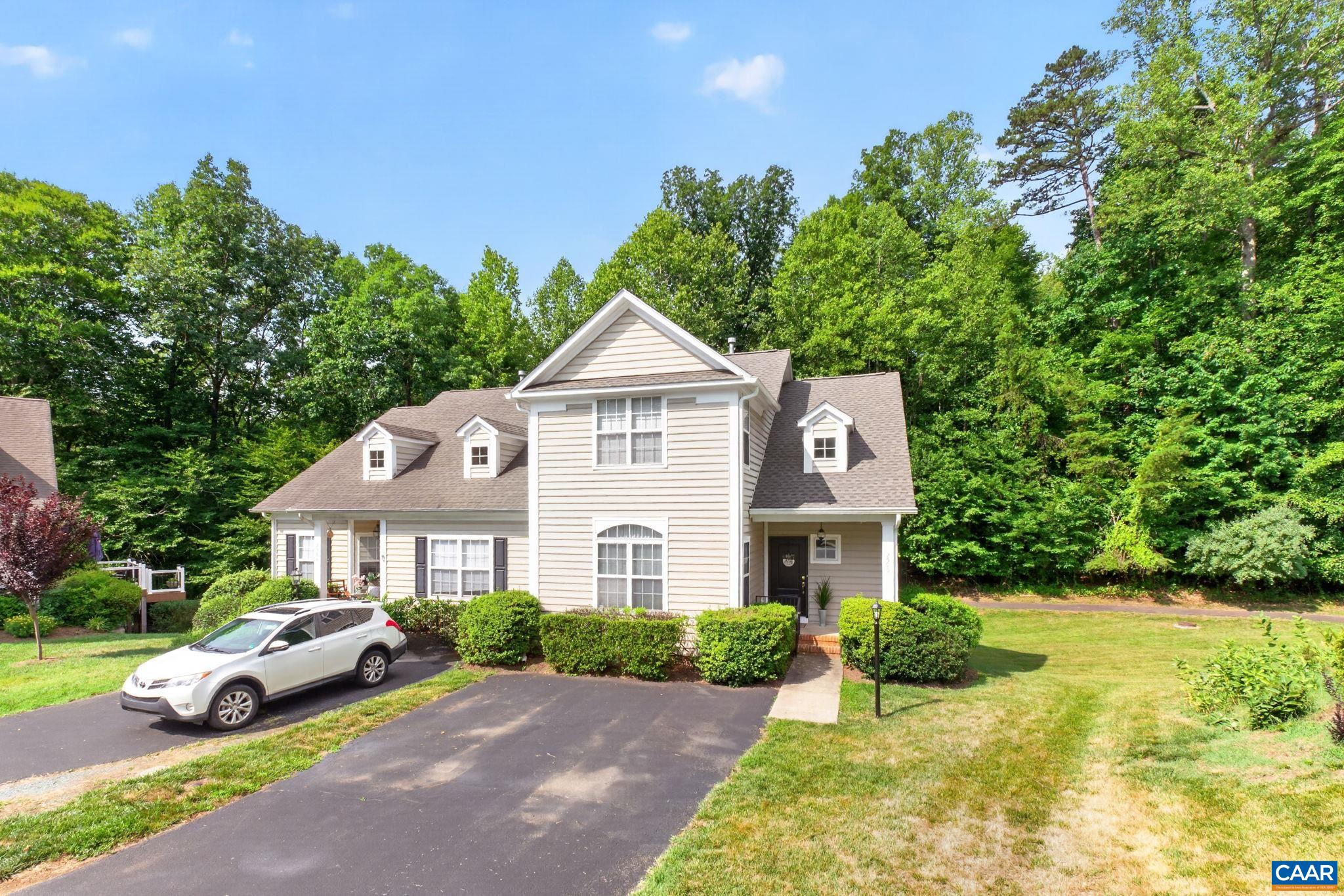 2590 RAVENSCROFT WAY
