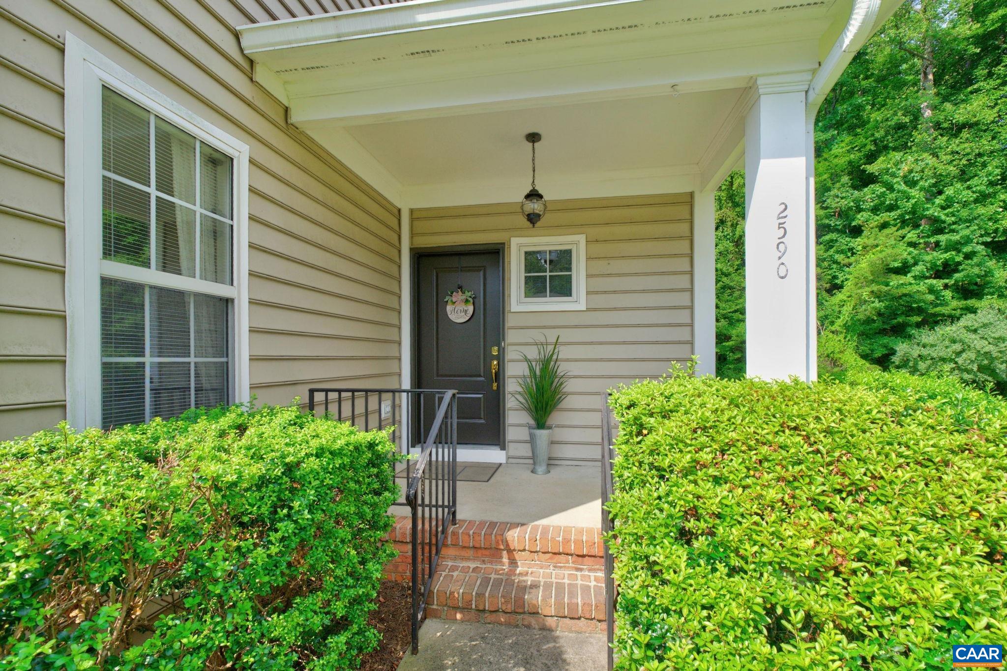 2590 RAVENSCROFT WAY