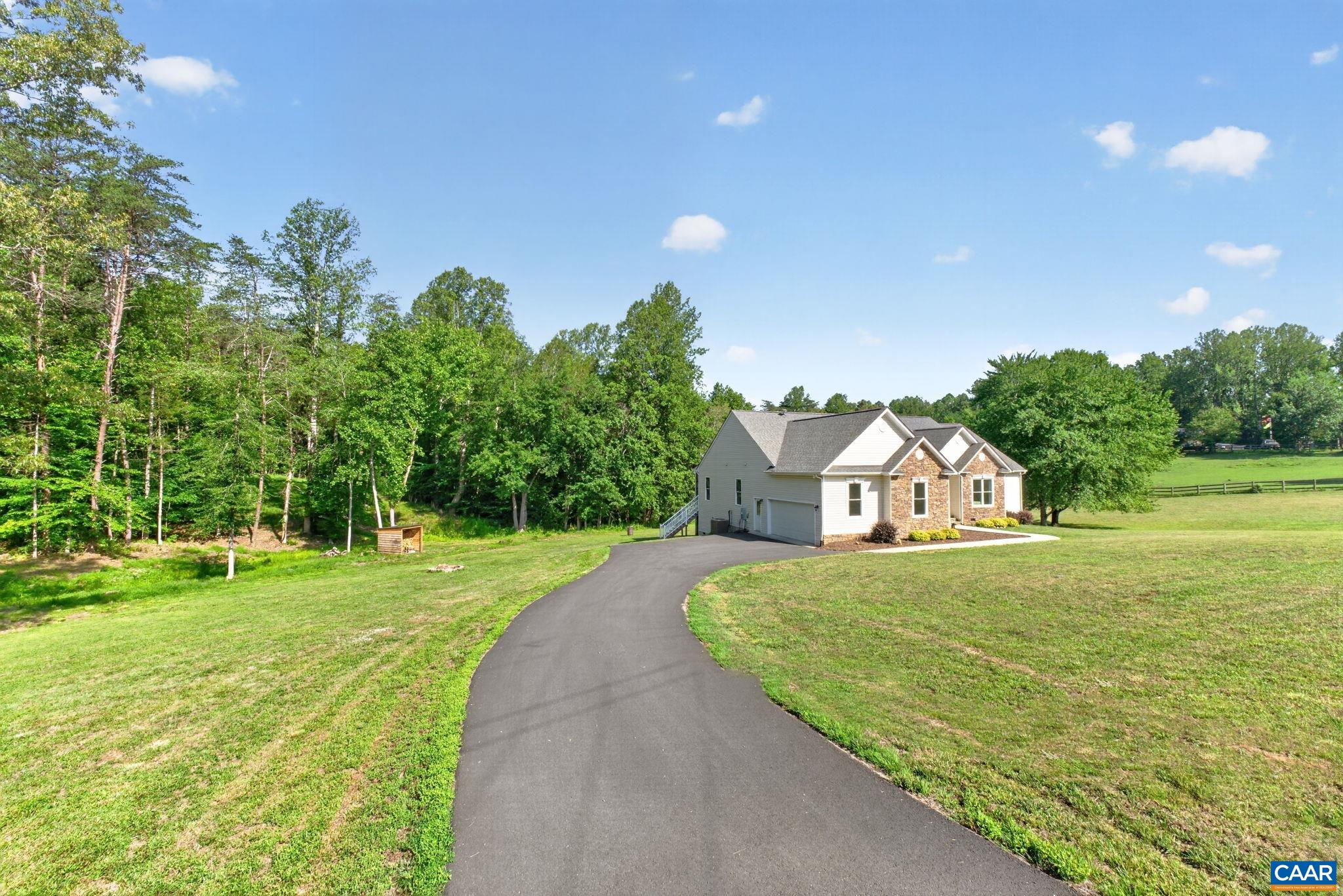 288 DAWSONVILLE RD