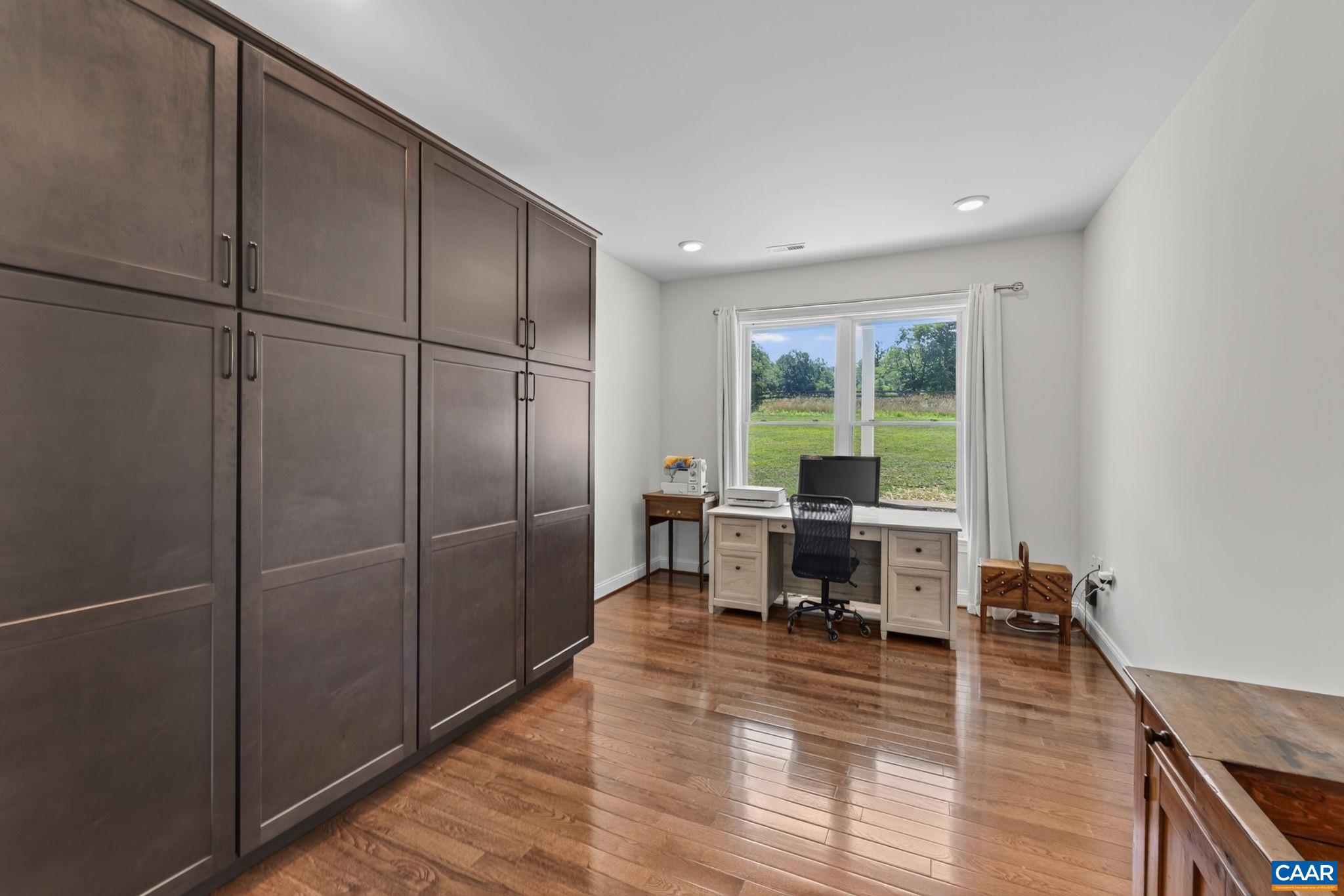 288 DAWSONVILLE RD