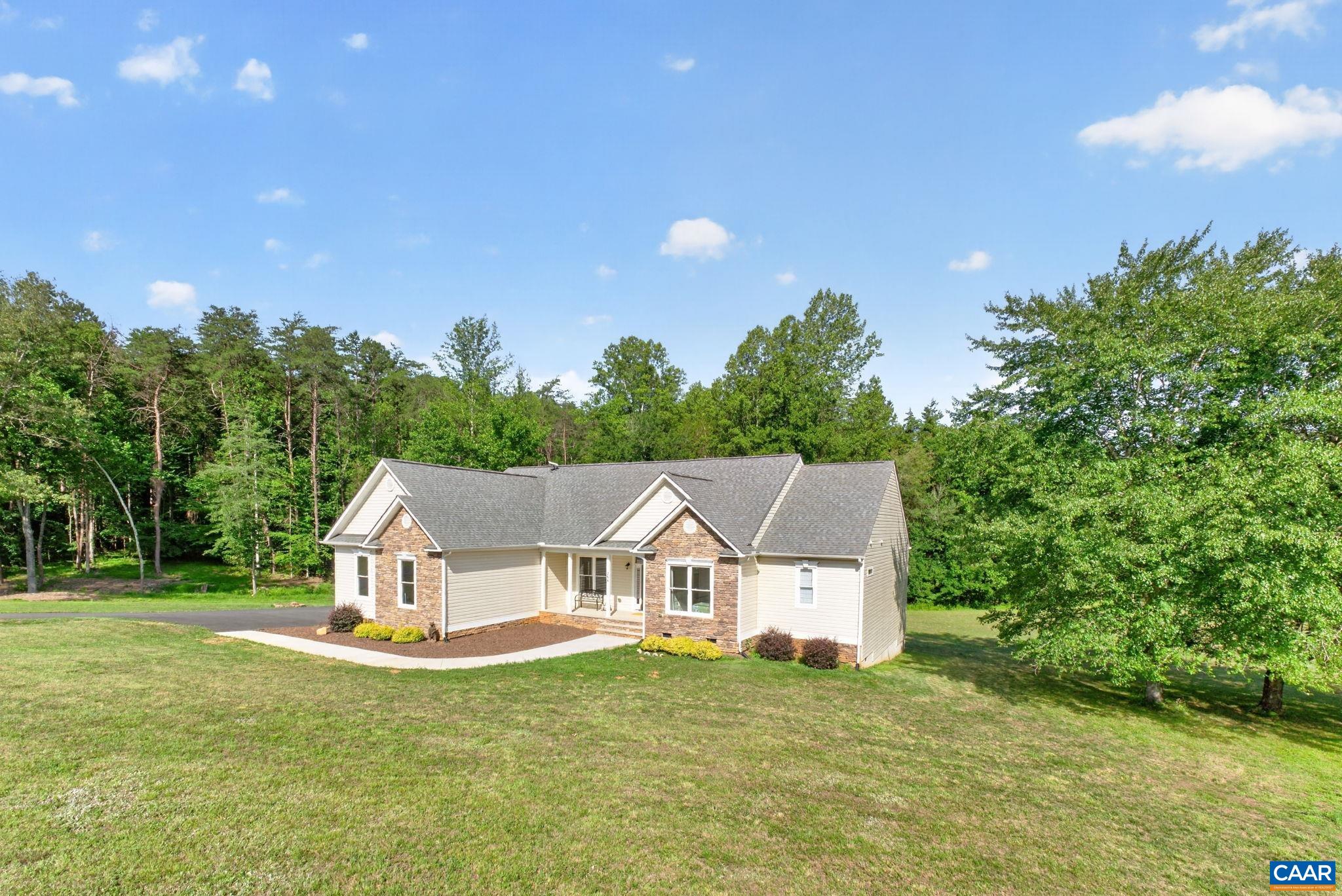 288 DAWSONVILLE RD