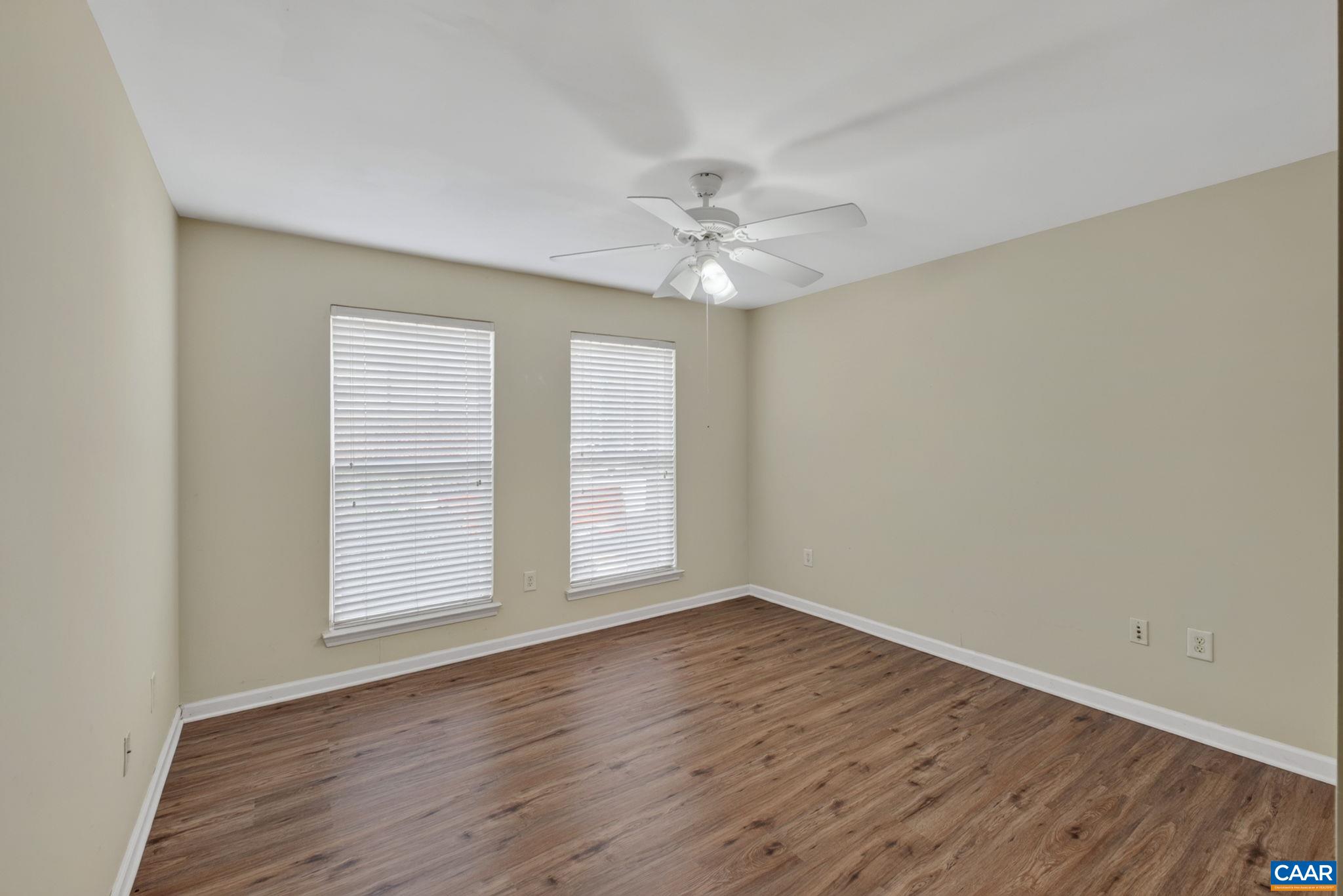 1915 BEECHCREST CT Unit: 101