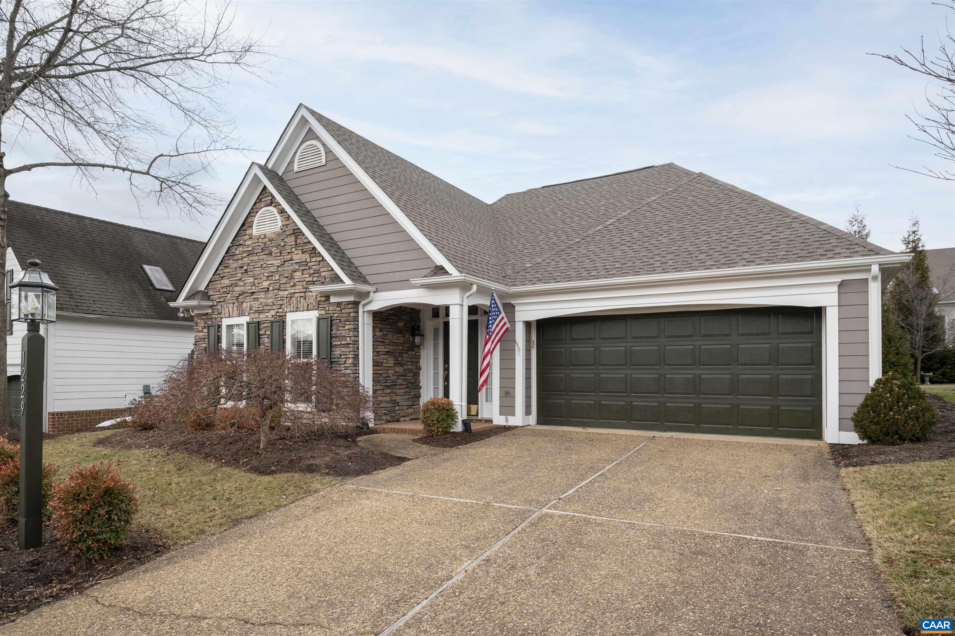 1229 STONEGATE WAY