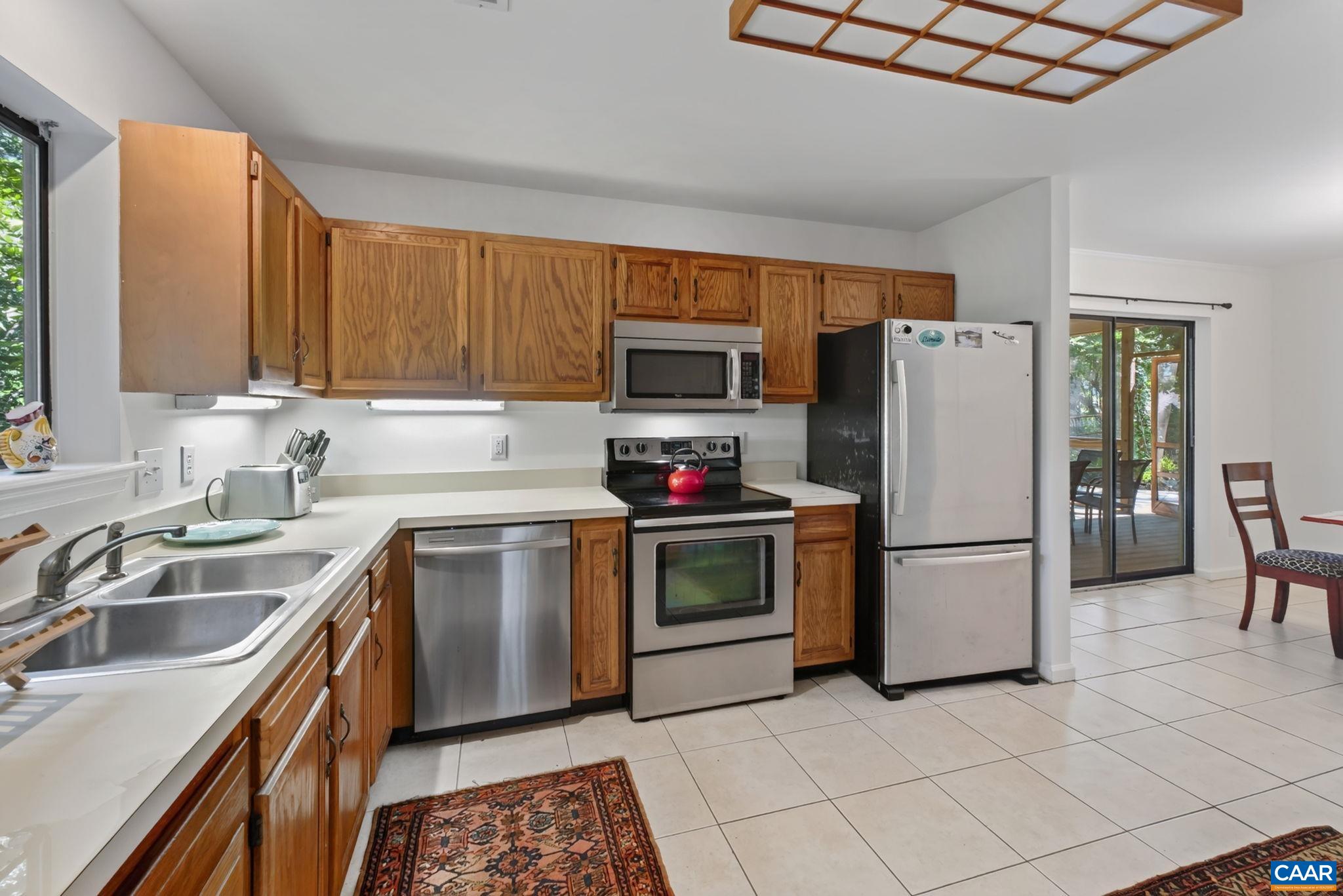 1249 GRISTMILL DR
